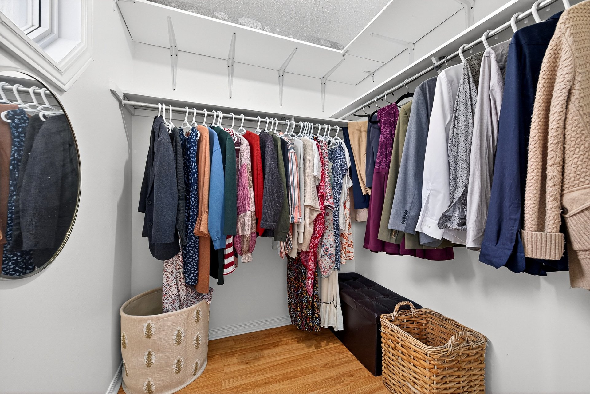 Photo - Walk-in closet