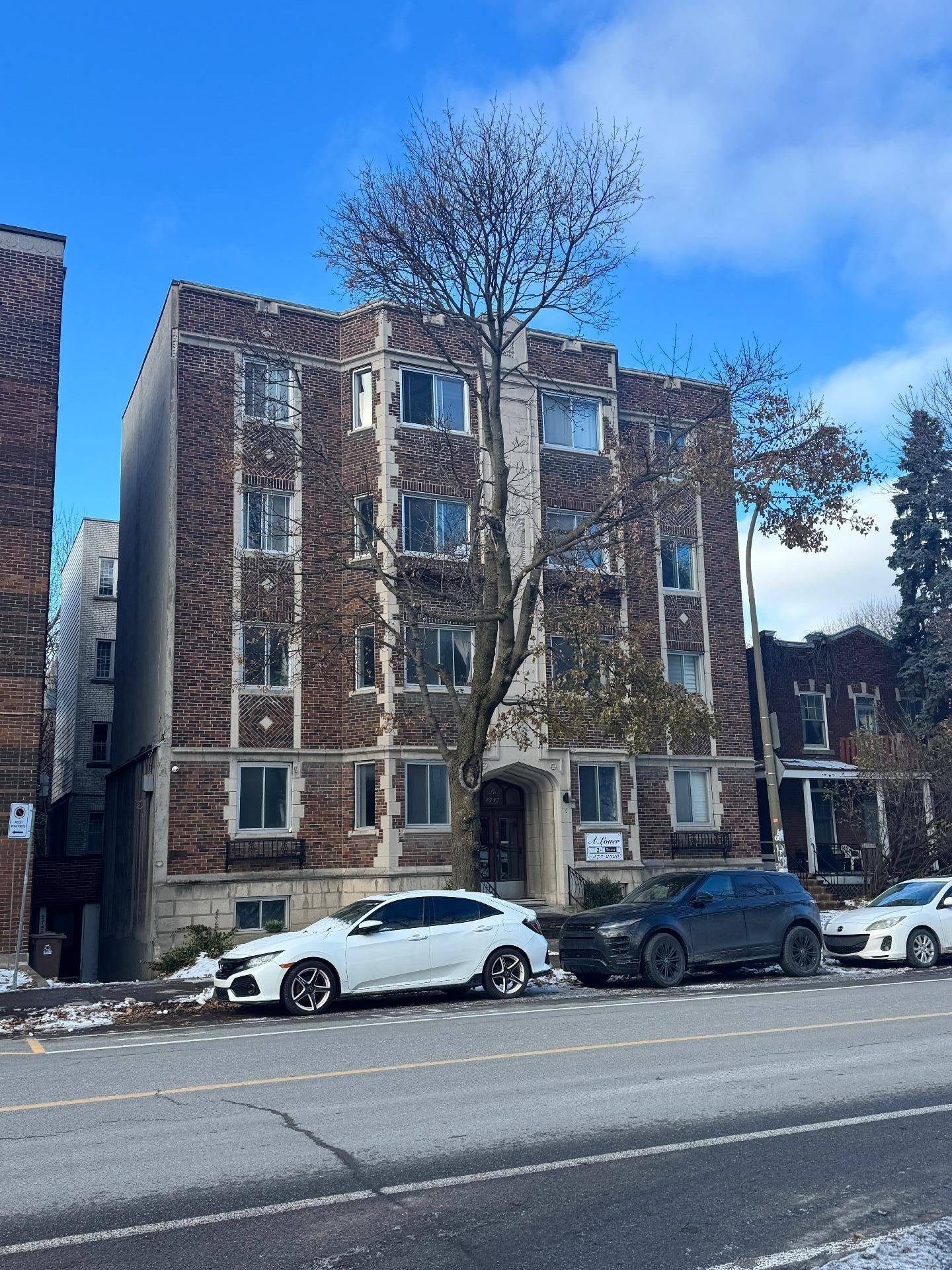 Photo - Exterior entrance