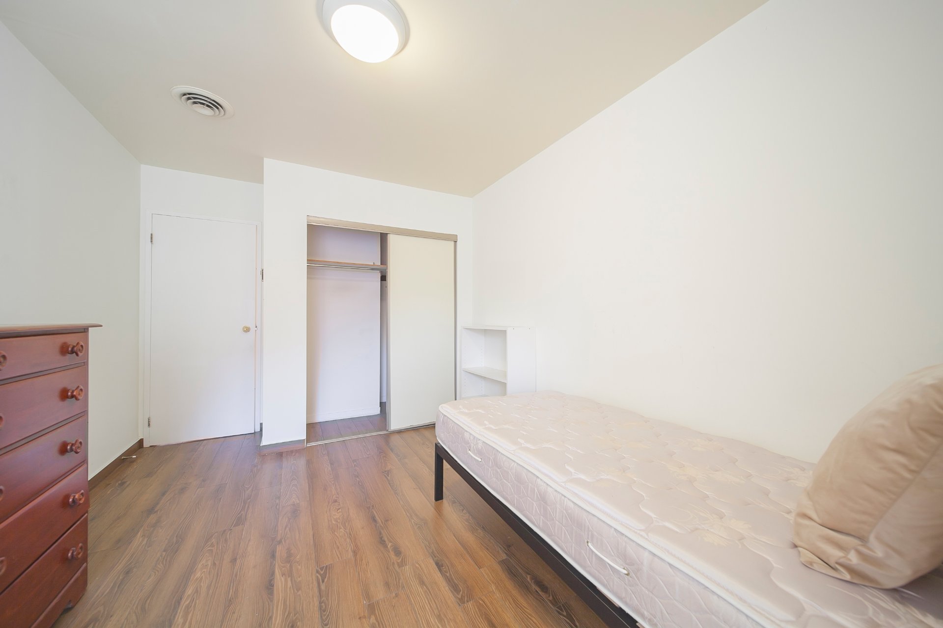 Photo - Chambre à coucher