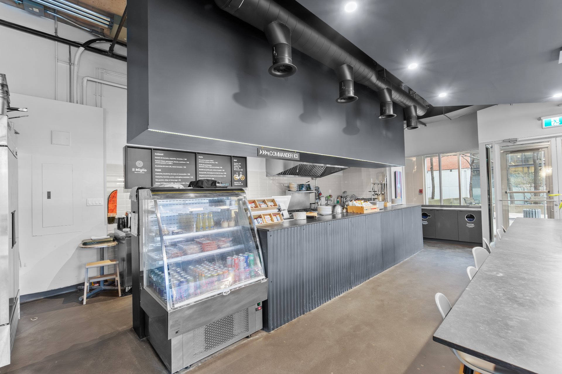 Photo - Kitchen