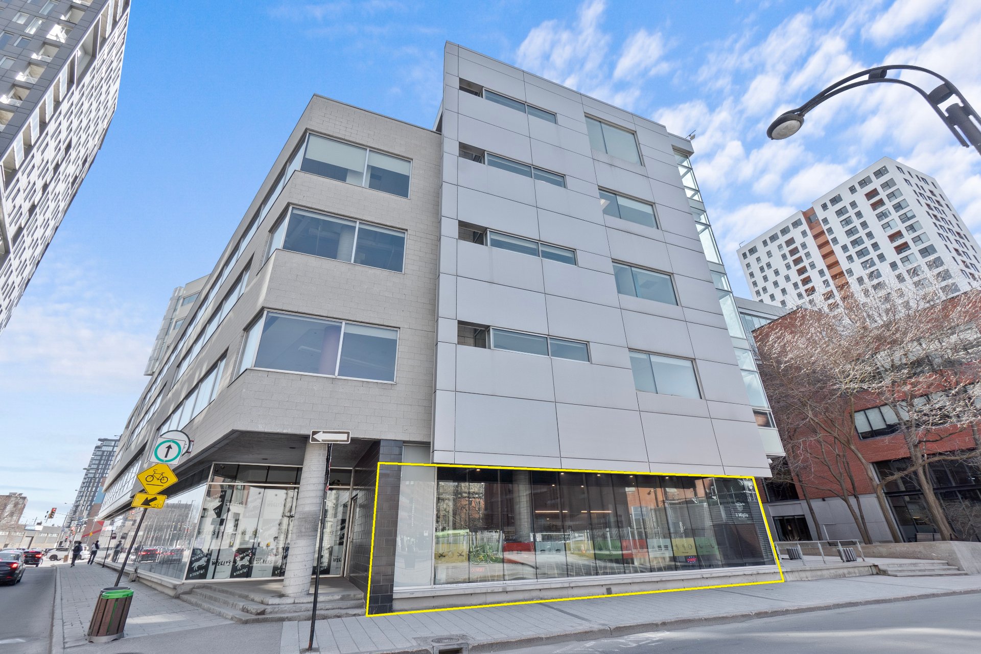 Photo - Frontage