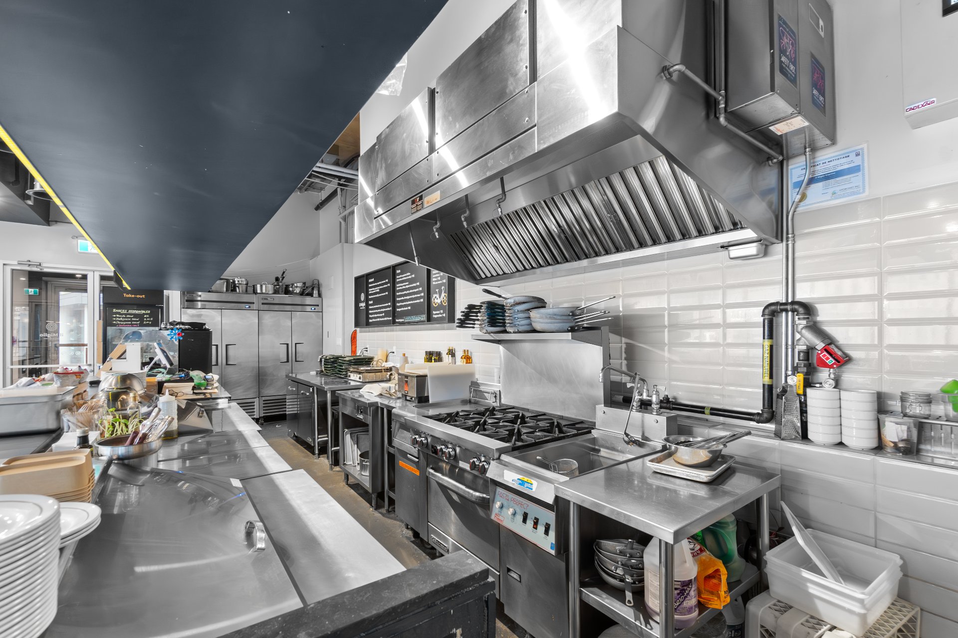 Photo - Kitchen