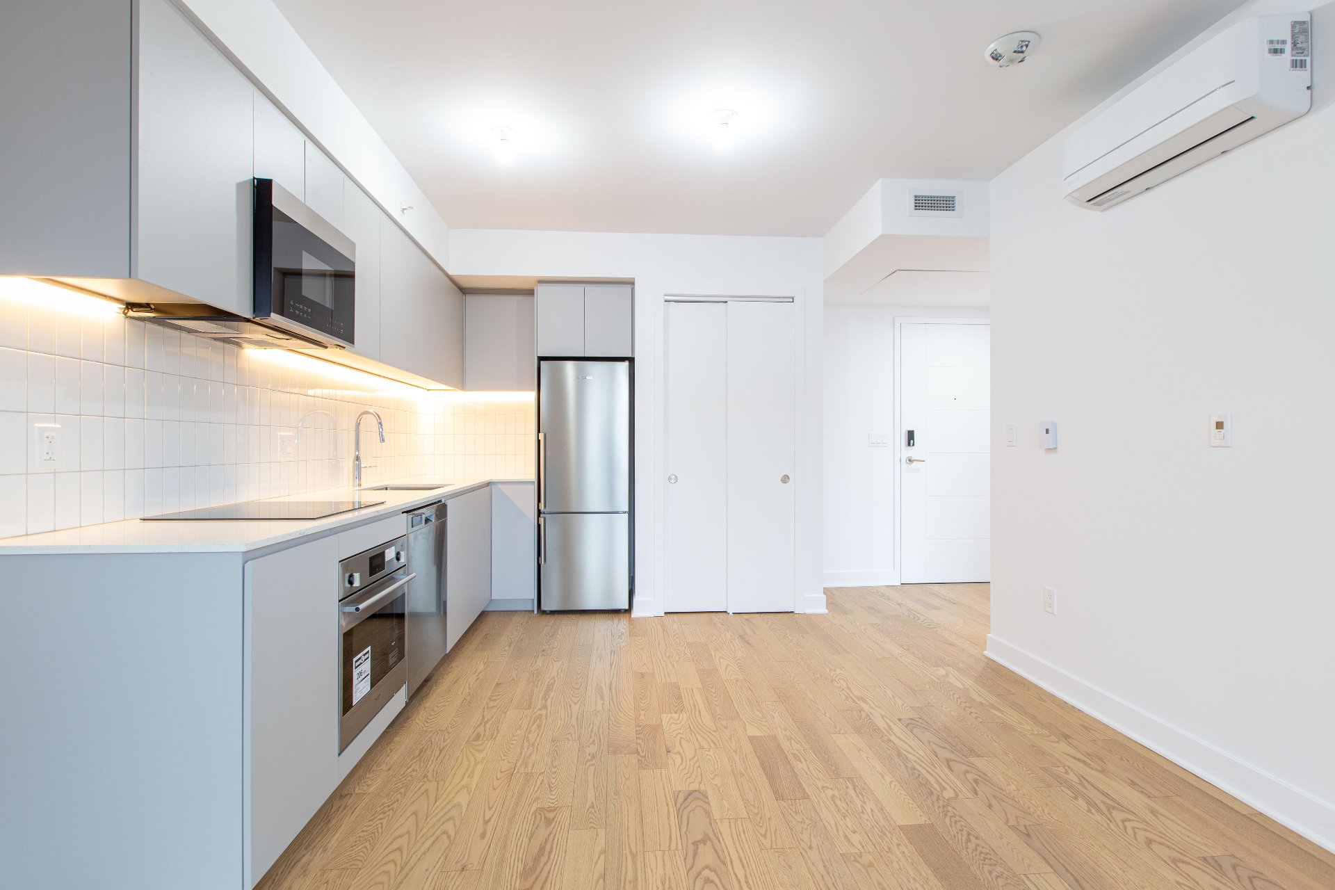 Photo - Kitchen