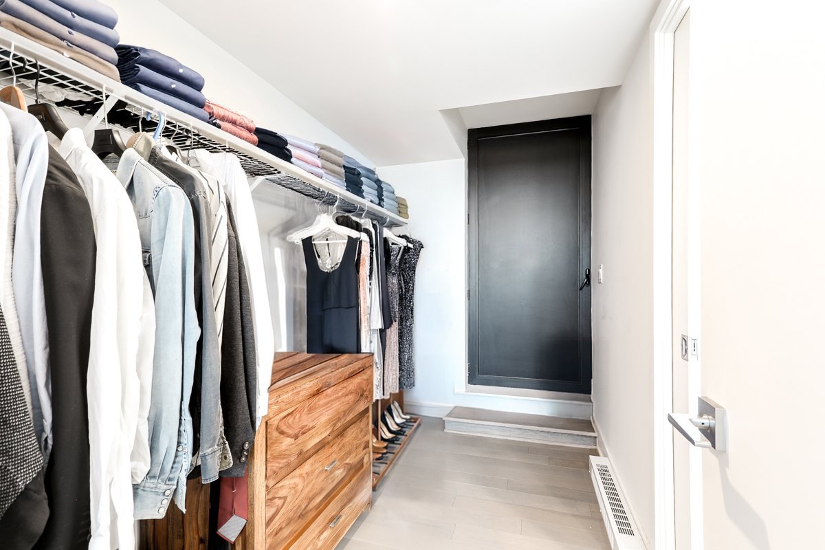 Photo - Penderie (Walk-in)