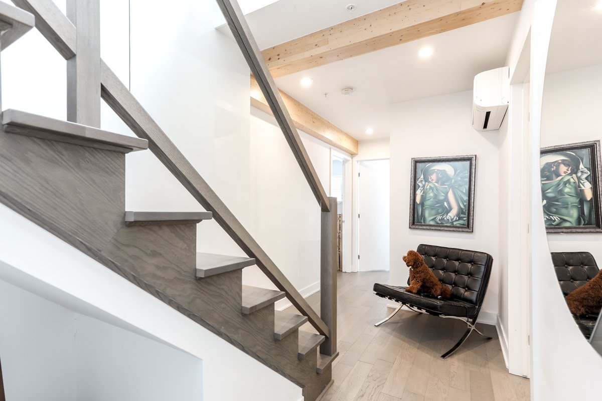 Photo - Escalier