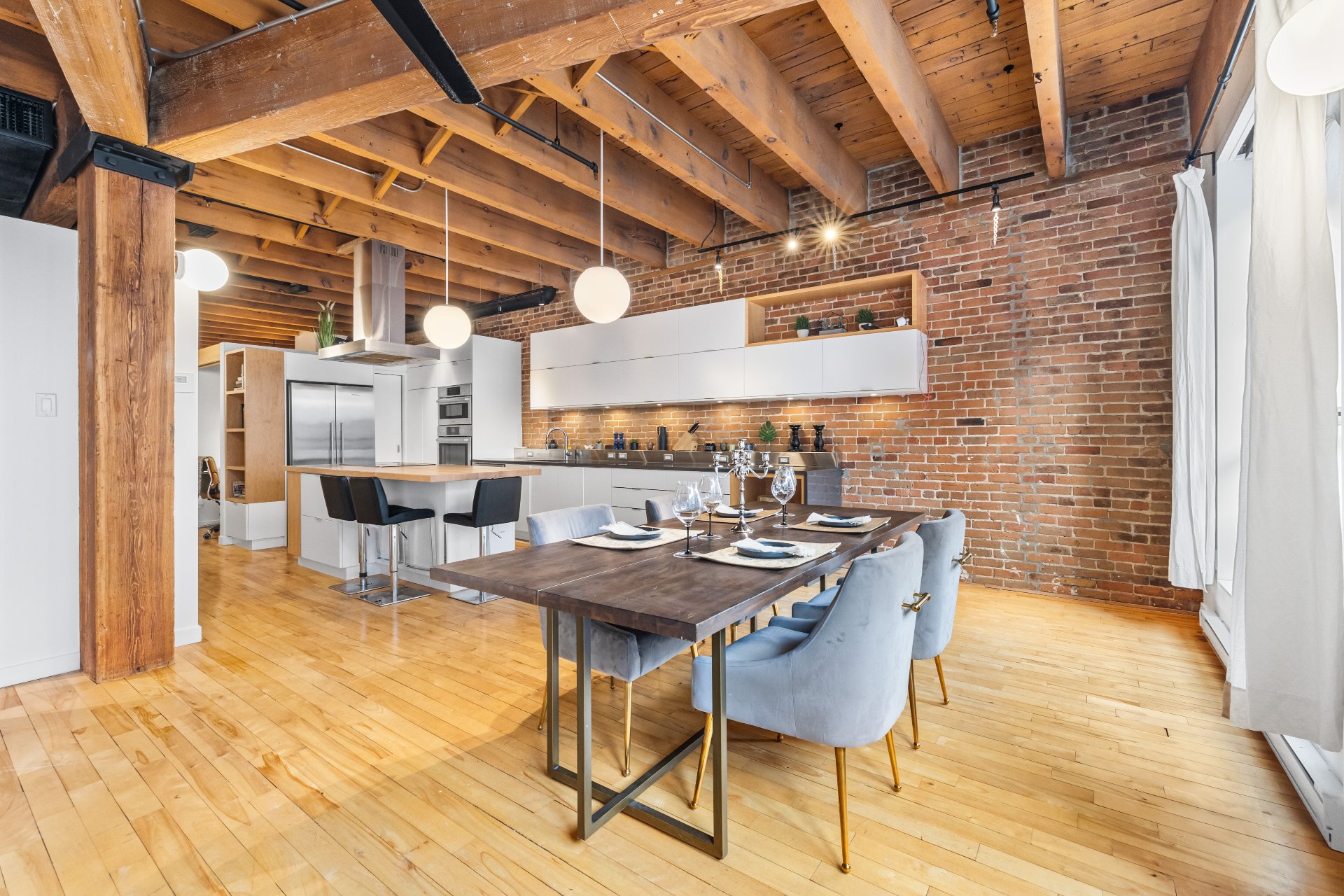 Photo - Salle à manger