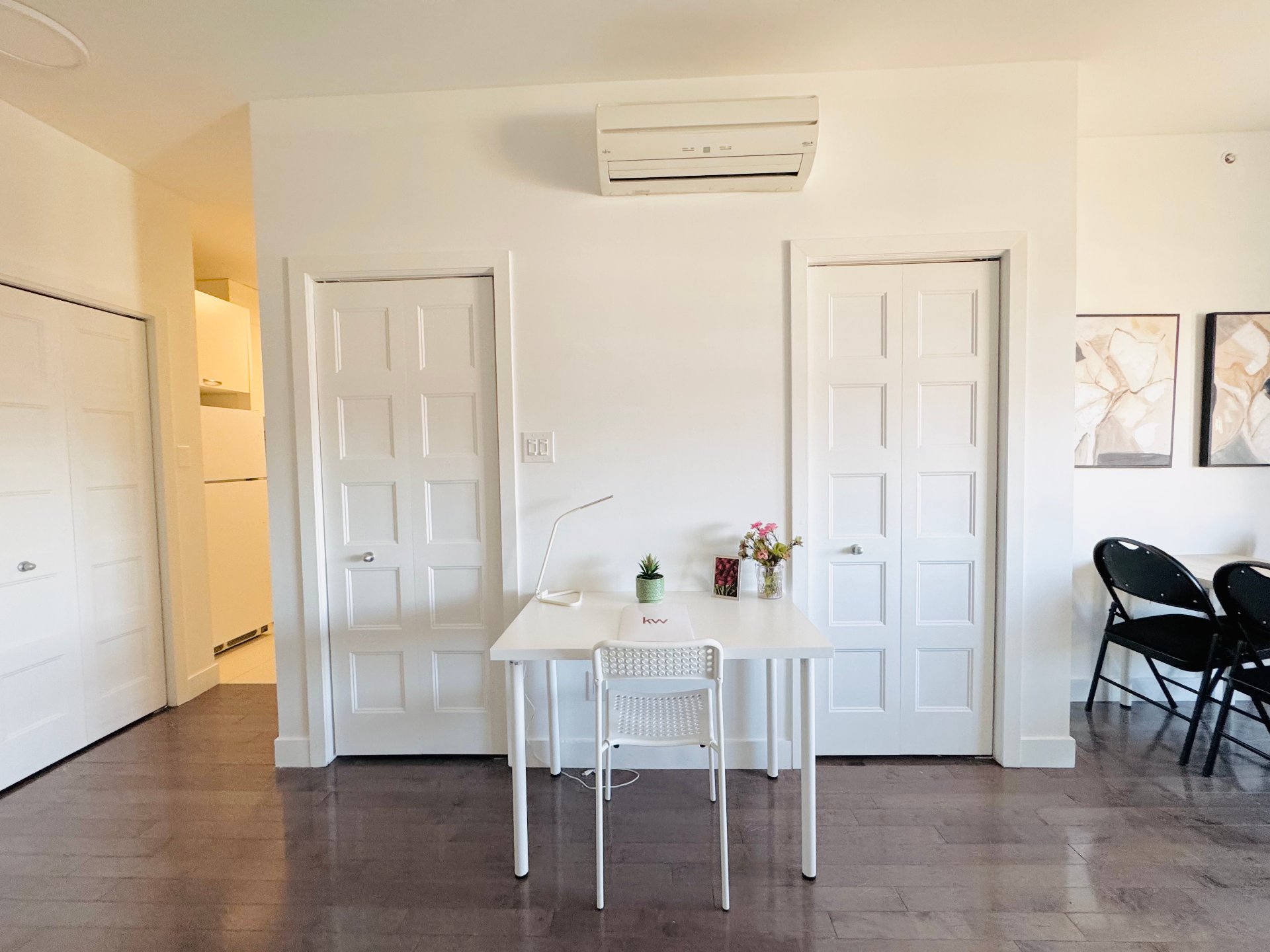 Photo - Office