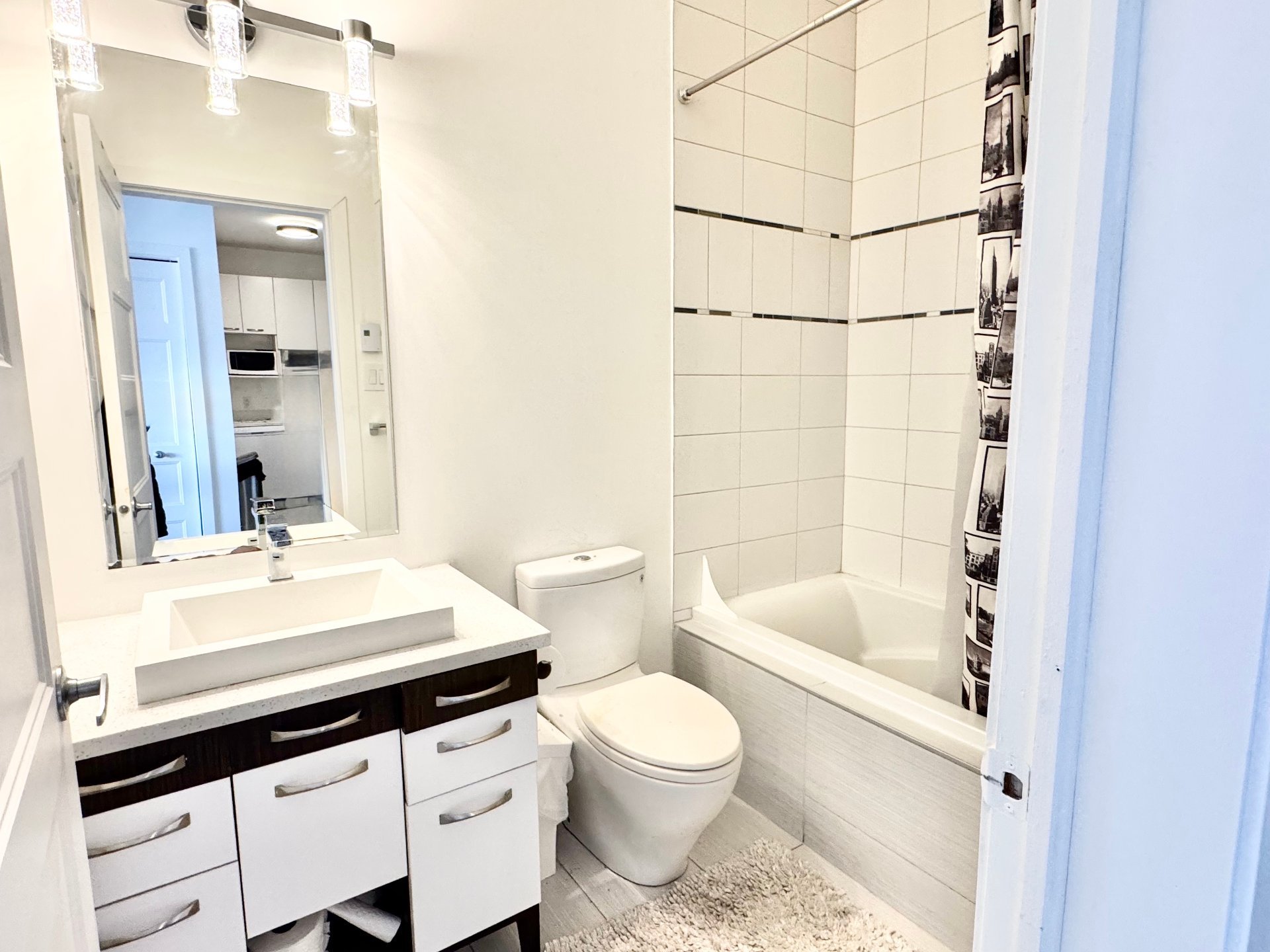 Photo - Bathroom