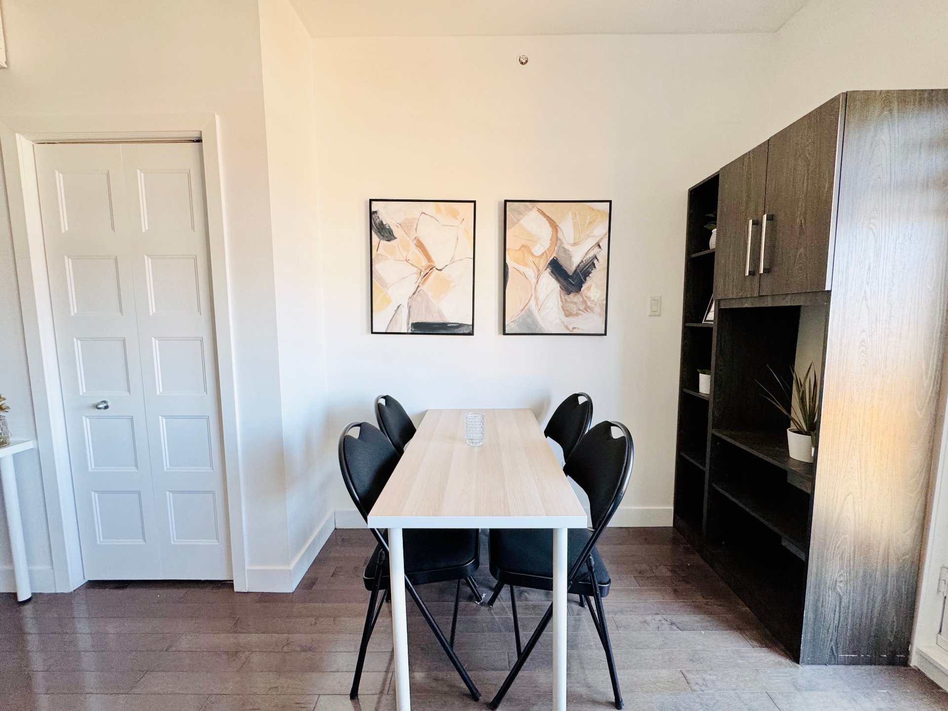 Photo - Dining room