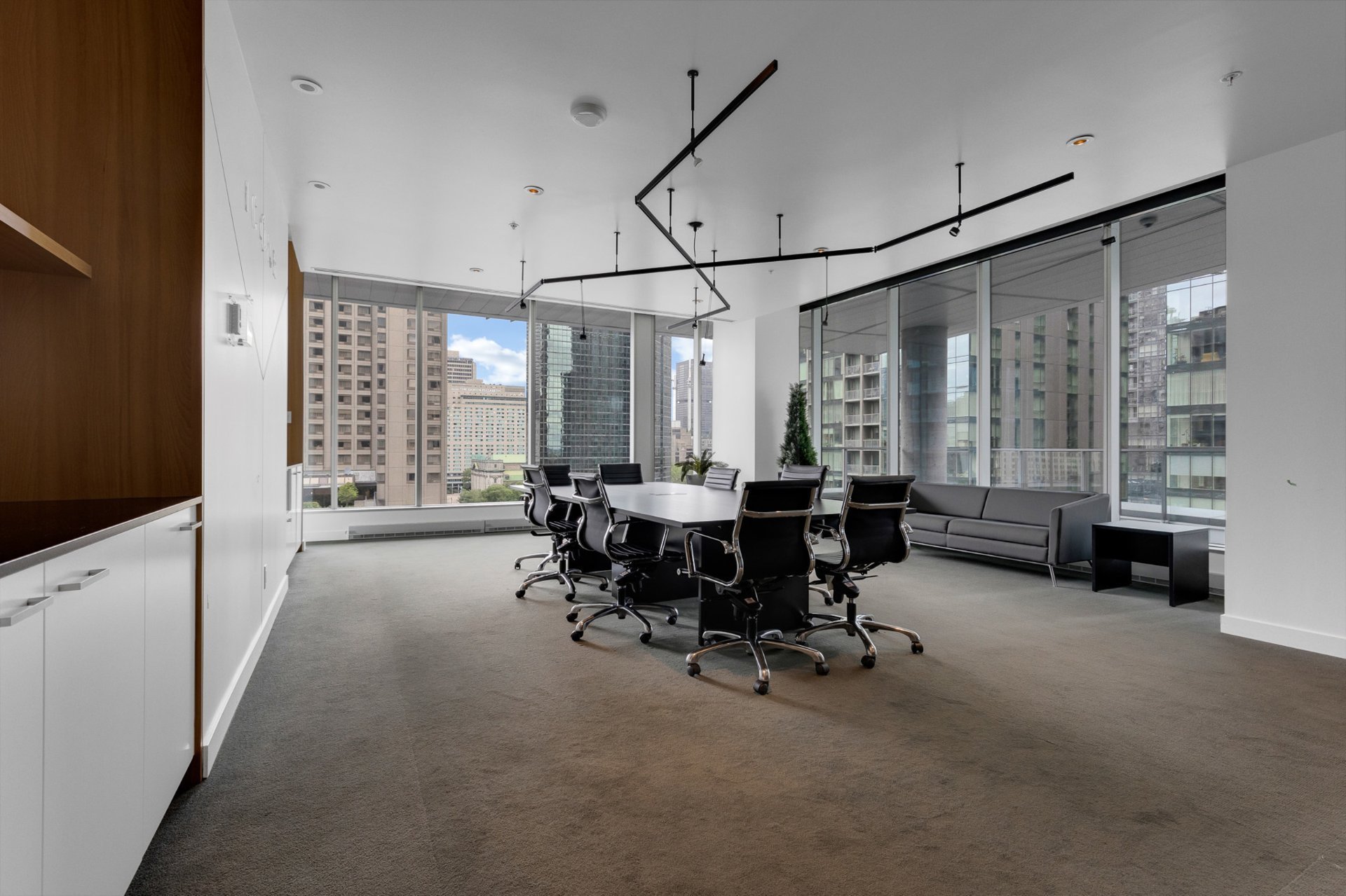 Photo - Conference room