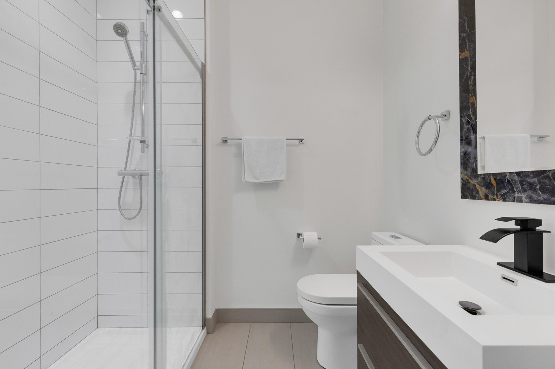 Photo - Bathroom