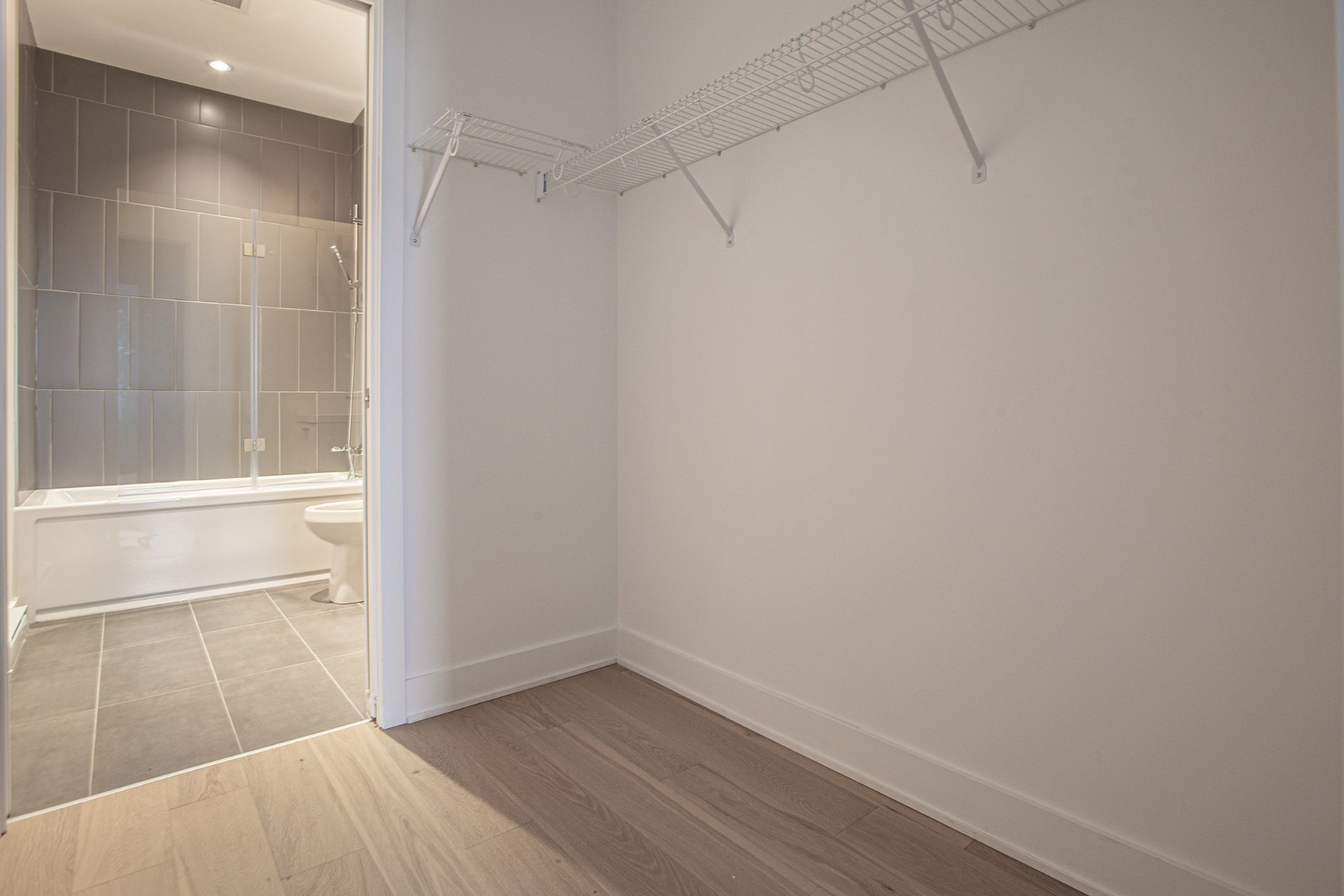 Photo - Penderie (Walk-in)