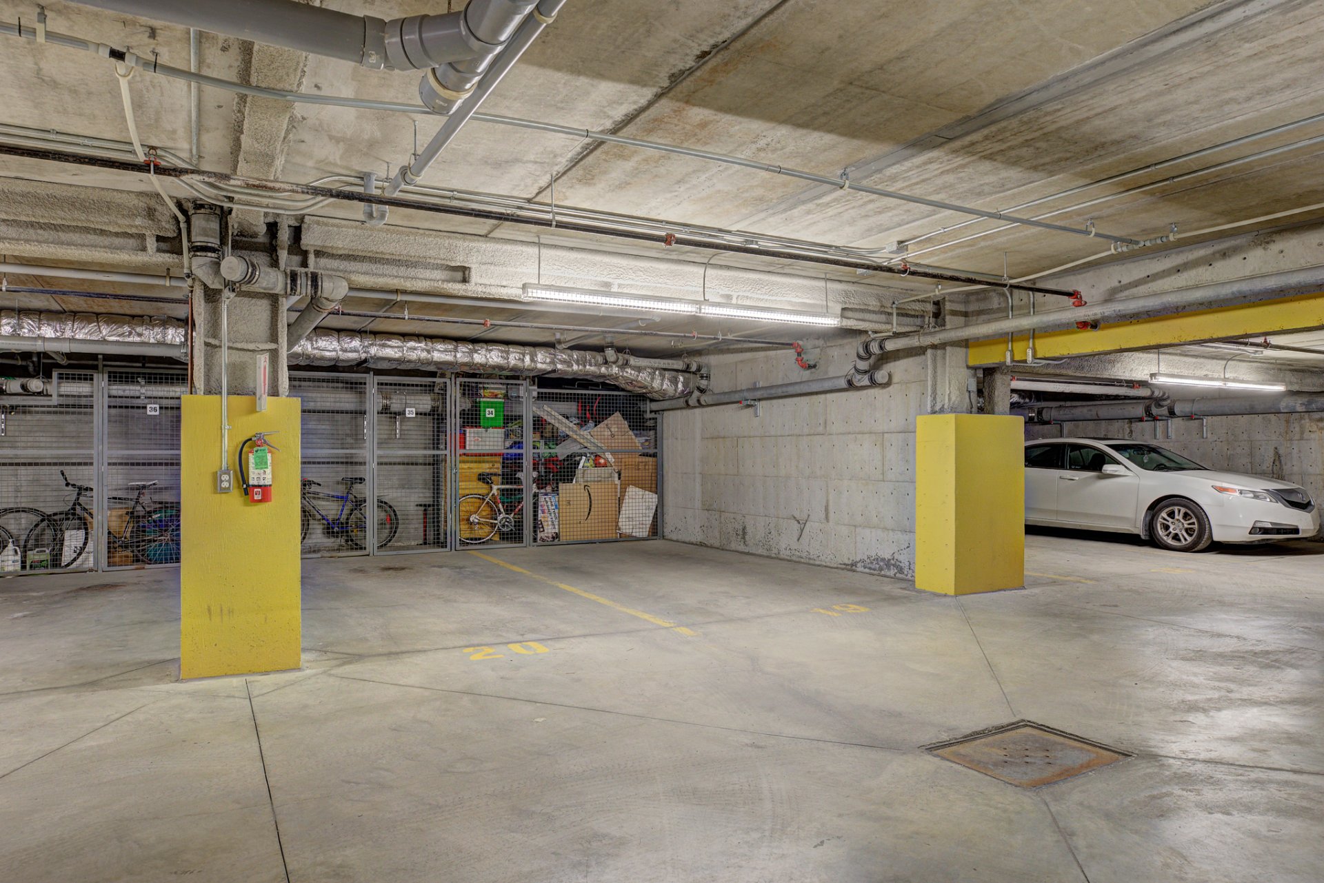 Photo - Parking