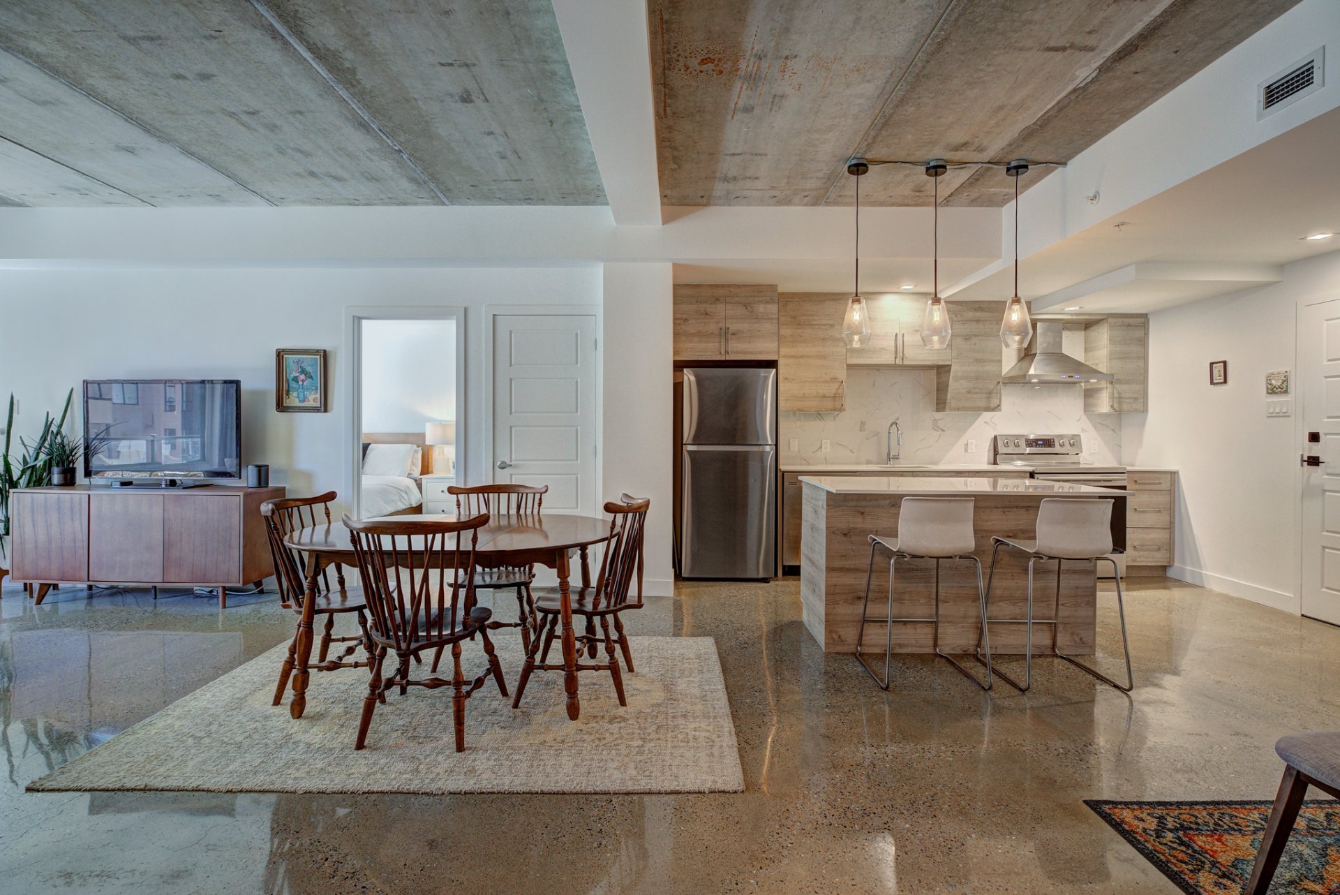 Photo - Dining room
