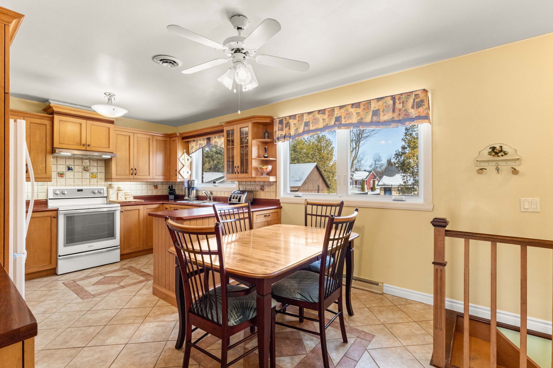 Photo - Salle à manger