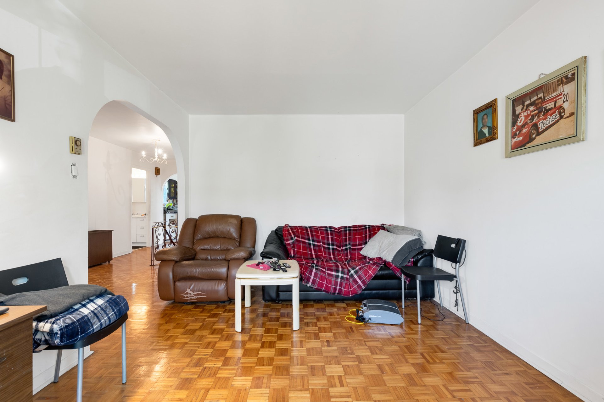 Photo - Salon
