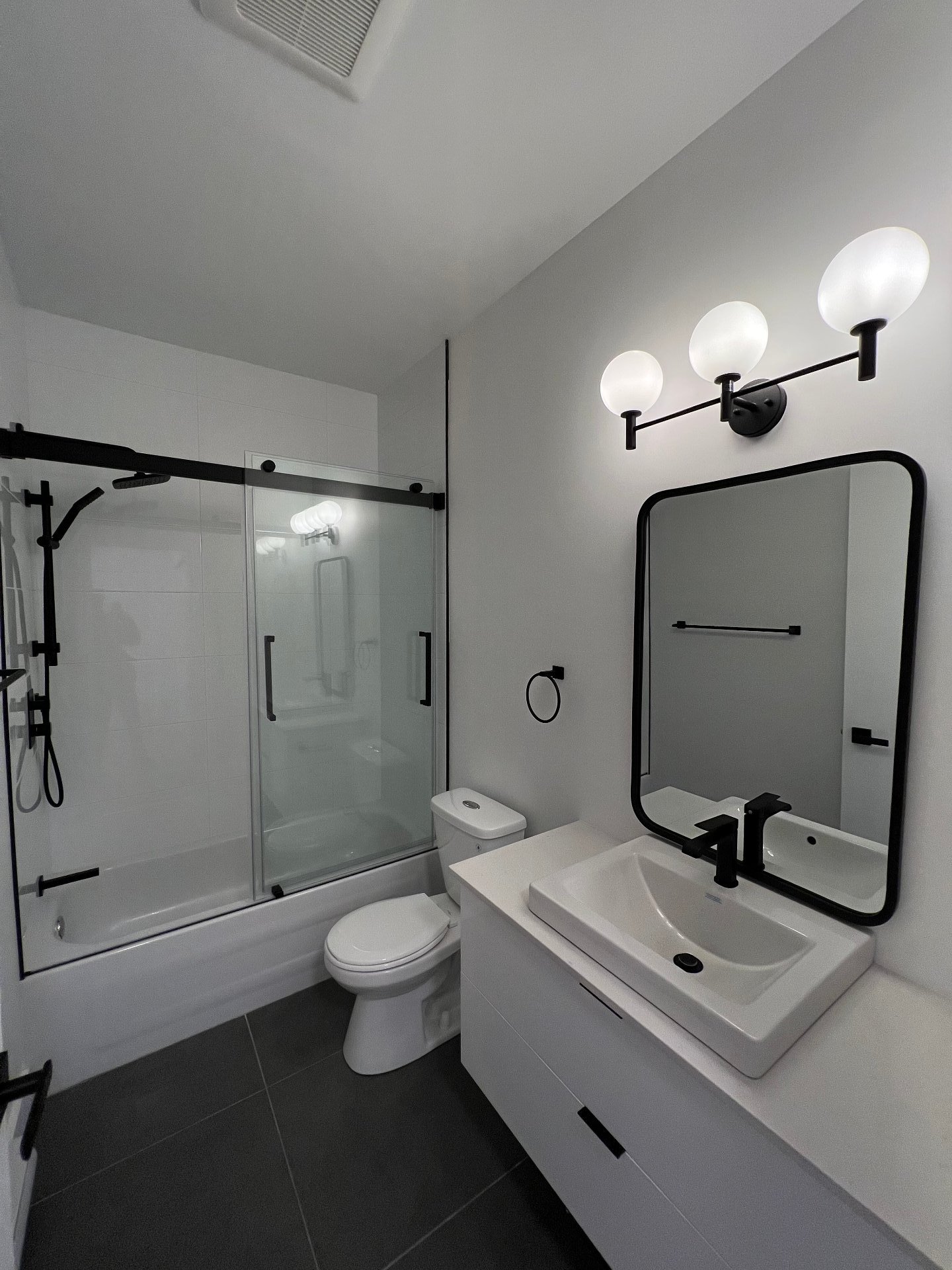 Photo - Bathroom