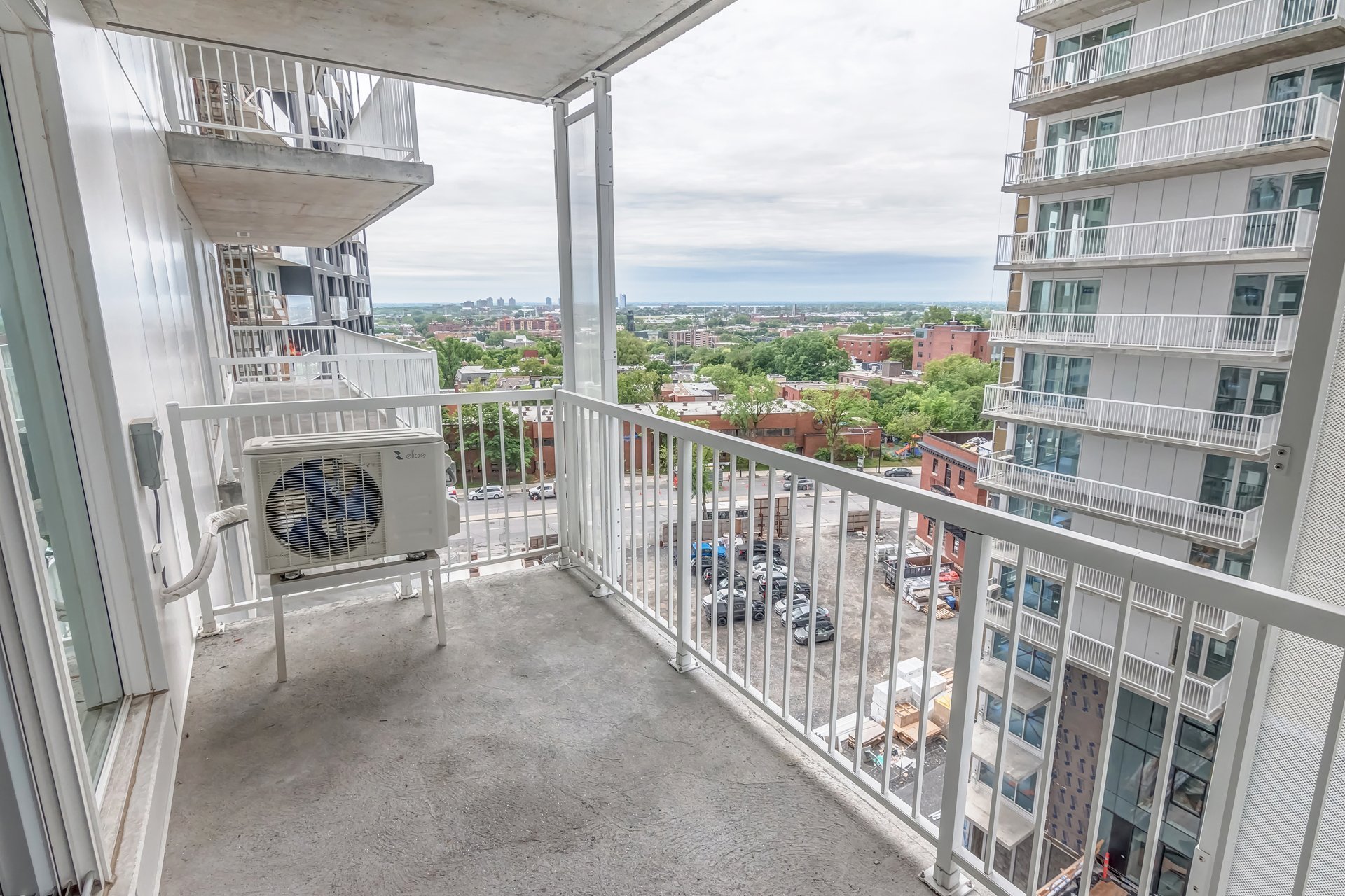 Photo - Balcon