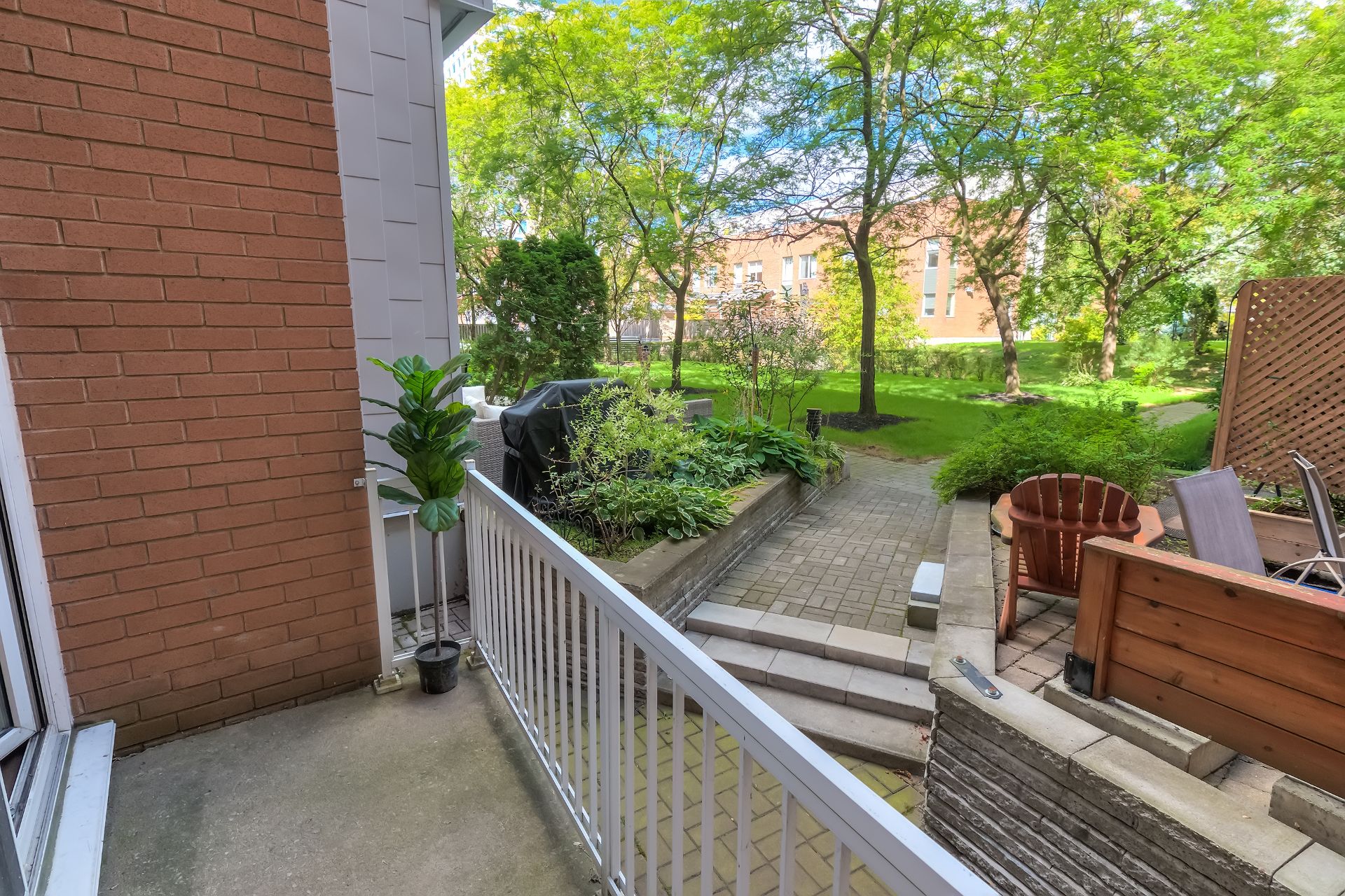 Photo - Balcony