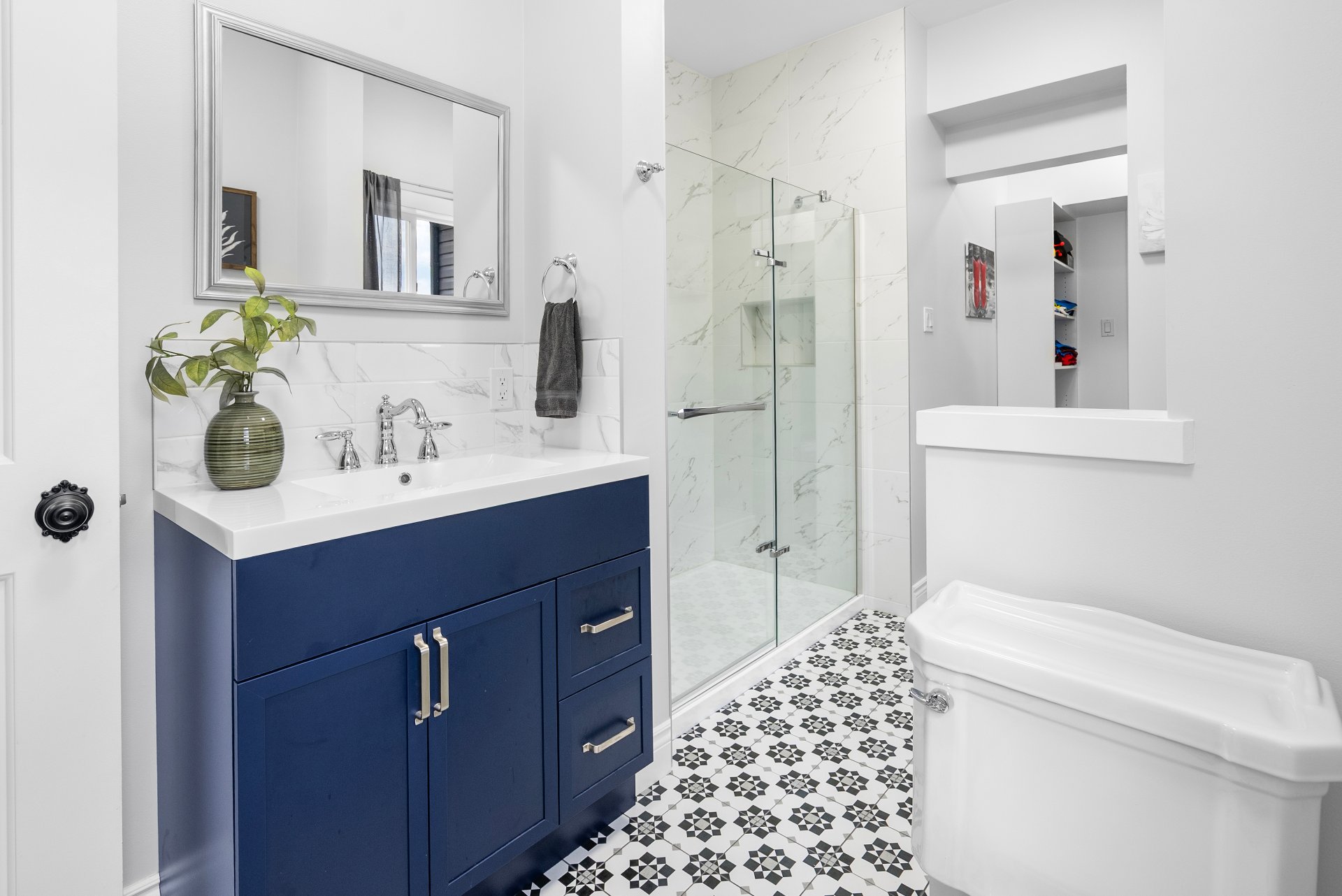 Photo - Salle de bains attenante à la CCP