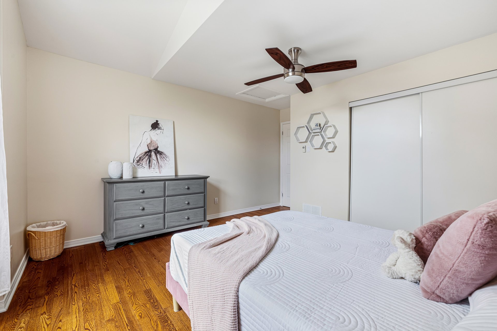 Photo - Bedroom