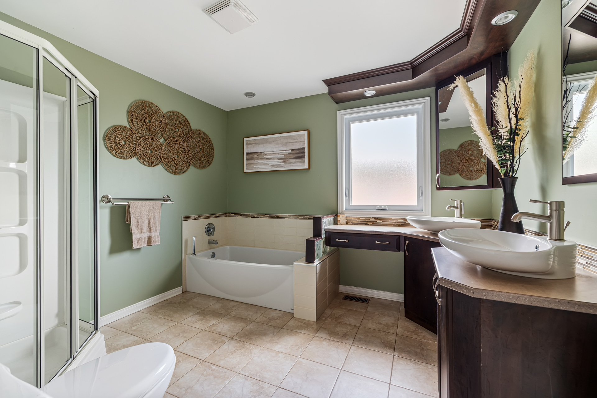 Photo - Bathroom
