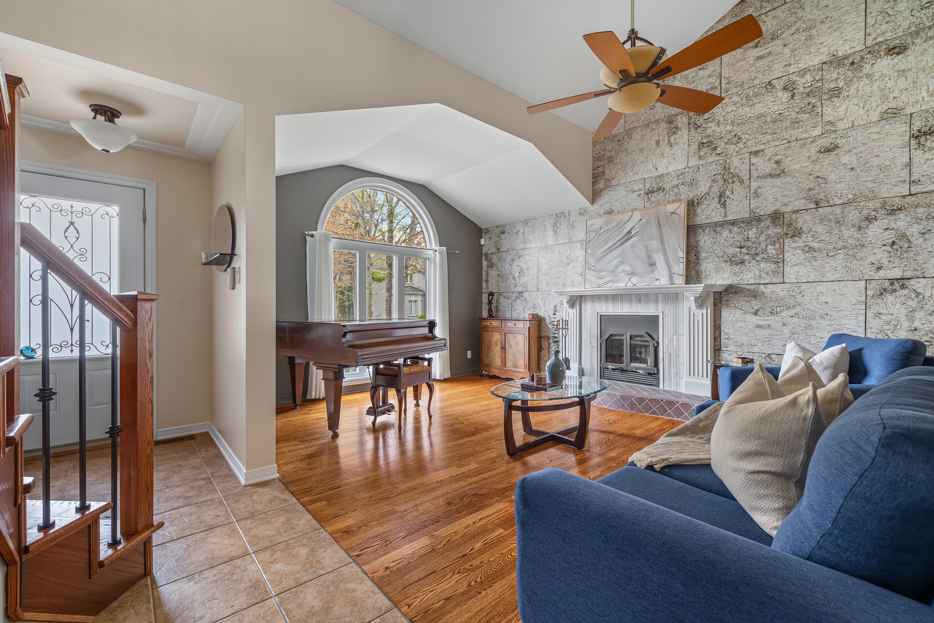 Photo - Living room