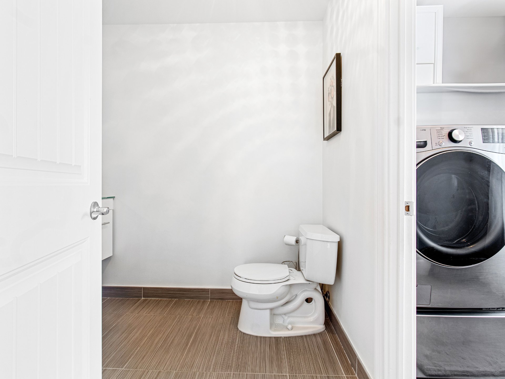 Photo - Washroom