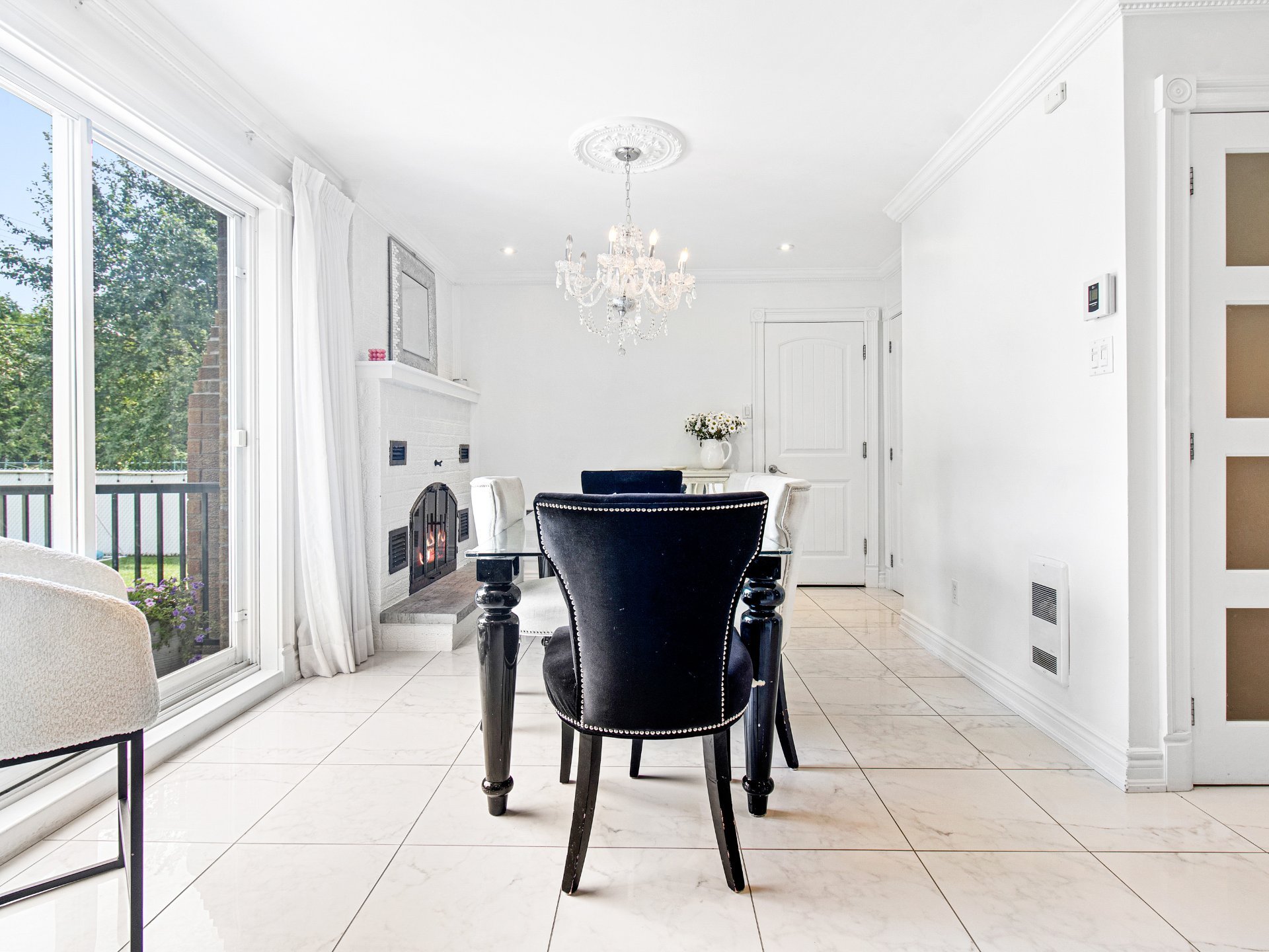 Photo - Dining room