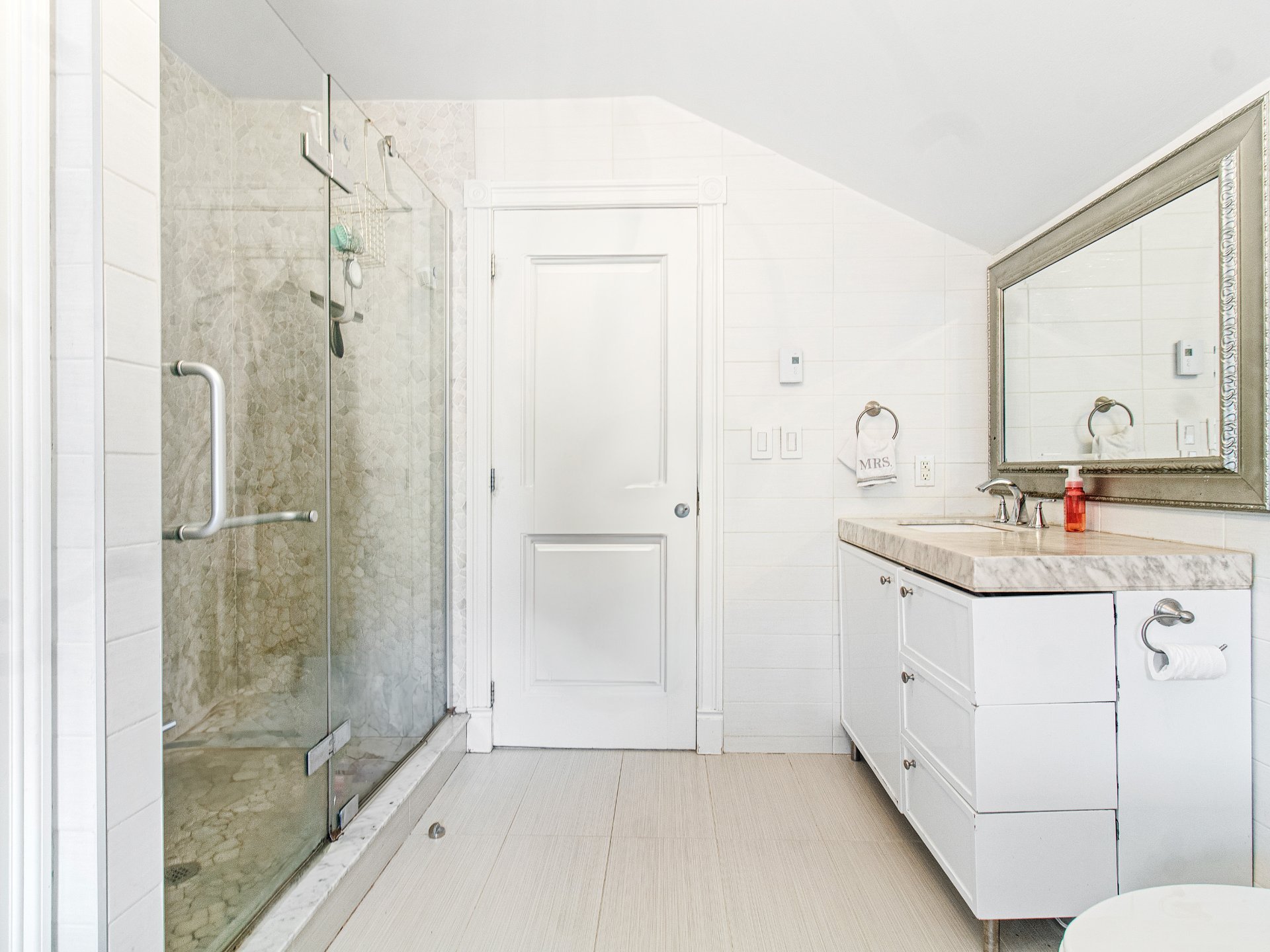 Photo - Bathroom