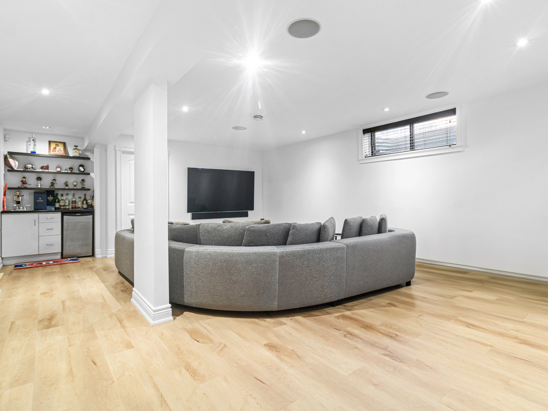 Photo - Basement