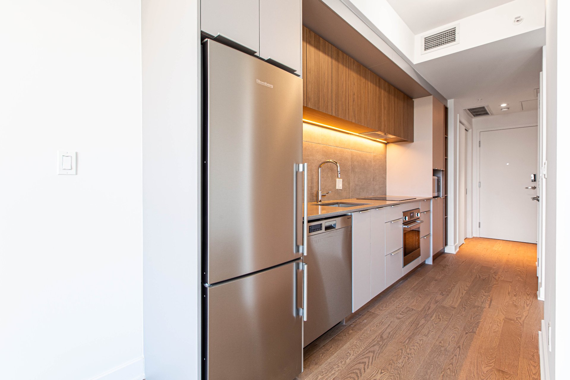 Photo - Kitchen
