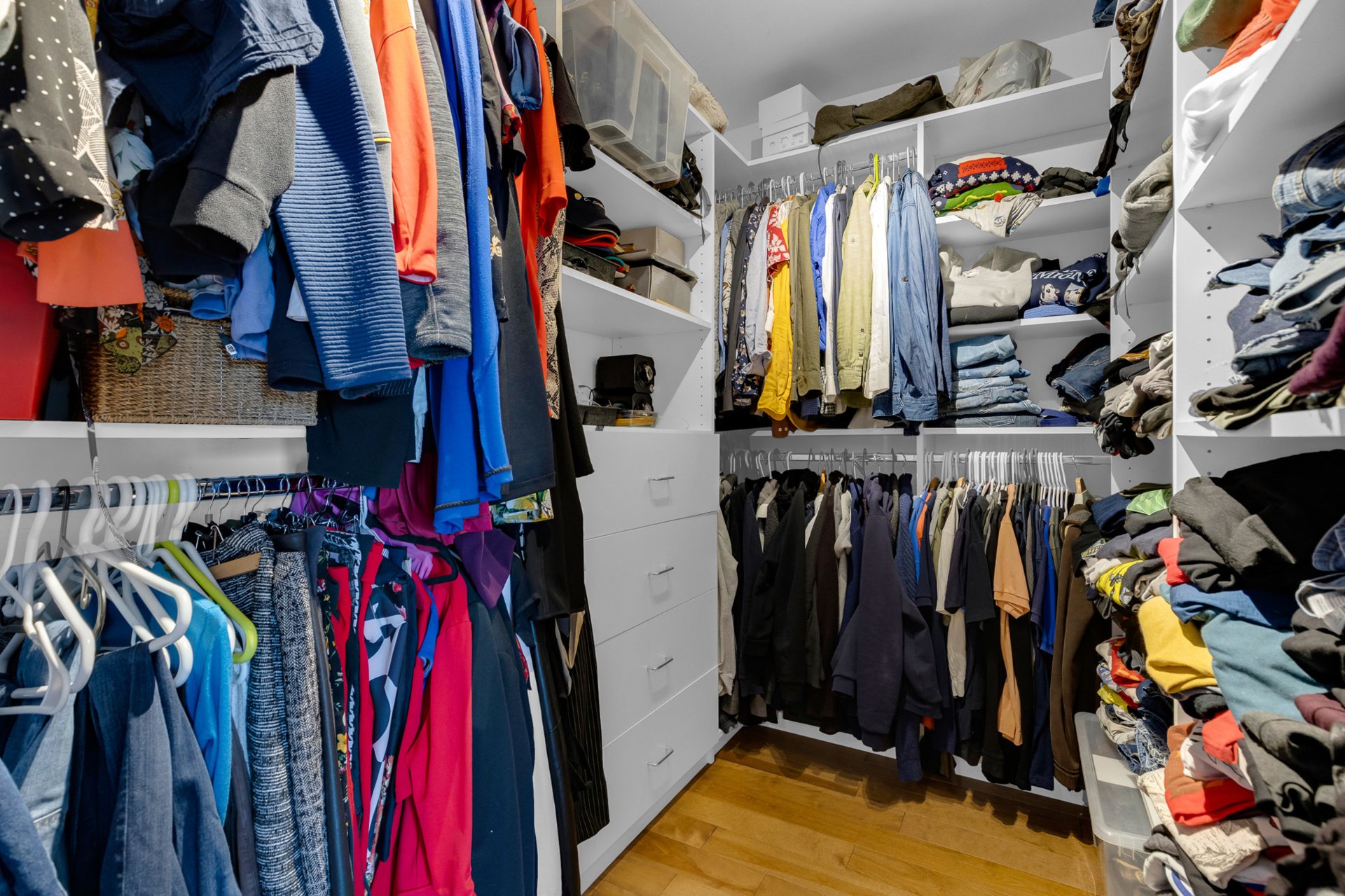 Photo - Penderie (Walk-in)