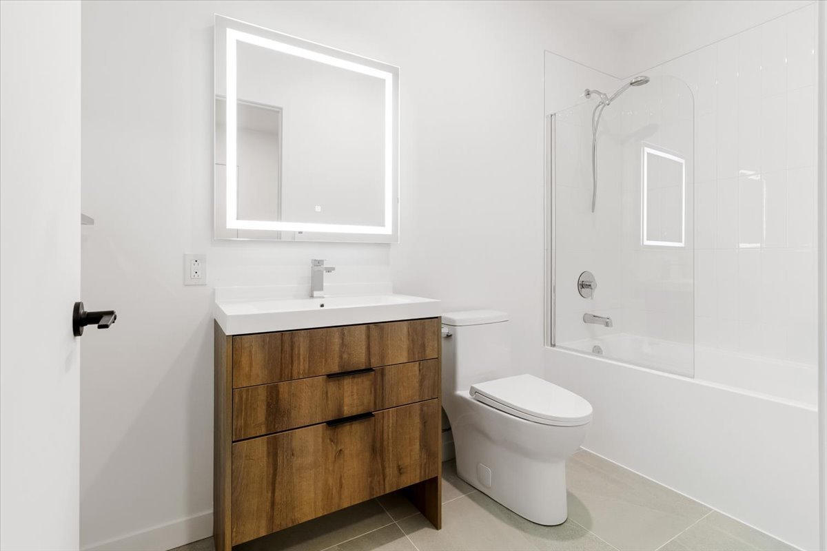 Photo - Bathroom