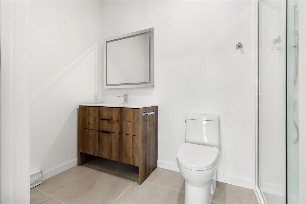 Photo - Bathroom