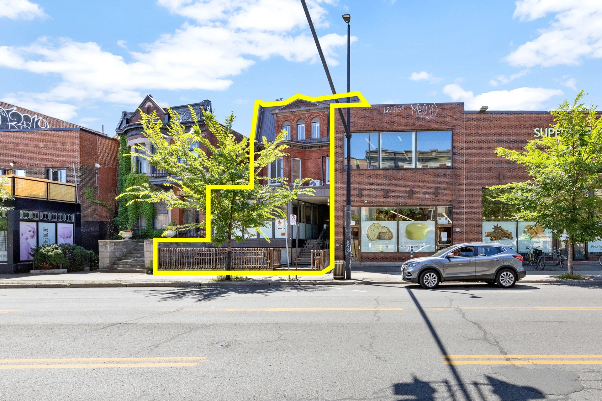 Photo - Frontage
