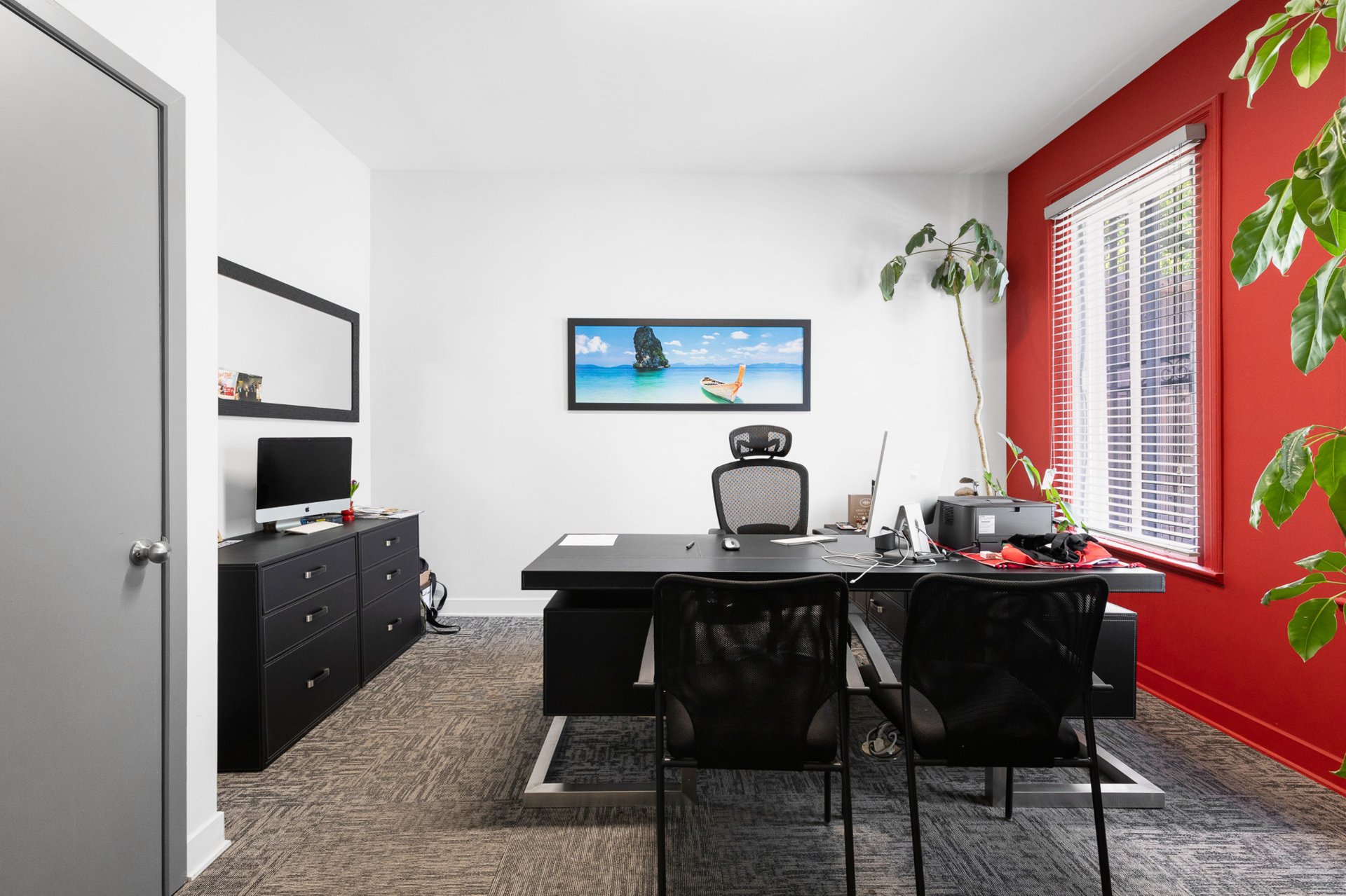 Photo - Interior