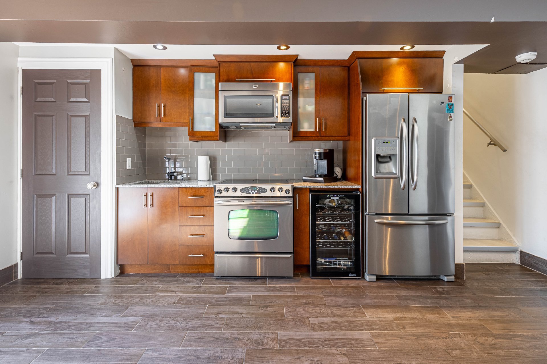 Photo - Kitchen