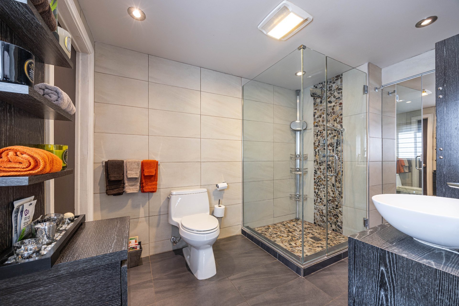 Photo - Bathroom