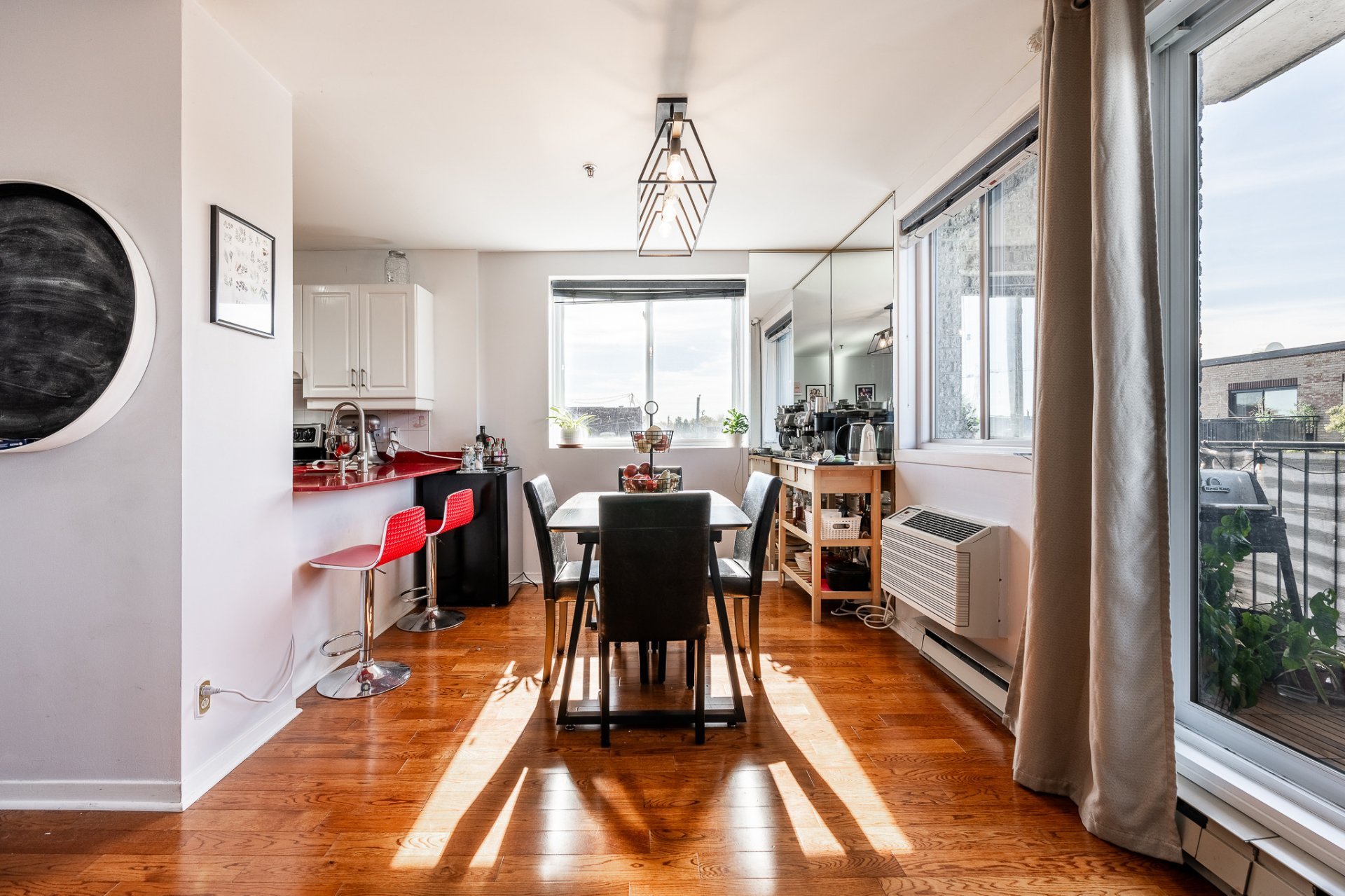 Photo - Salle à manger