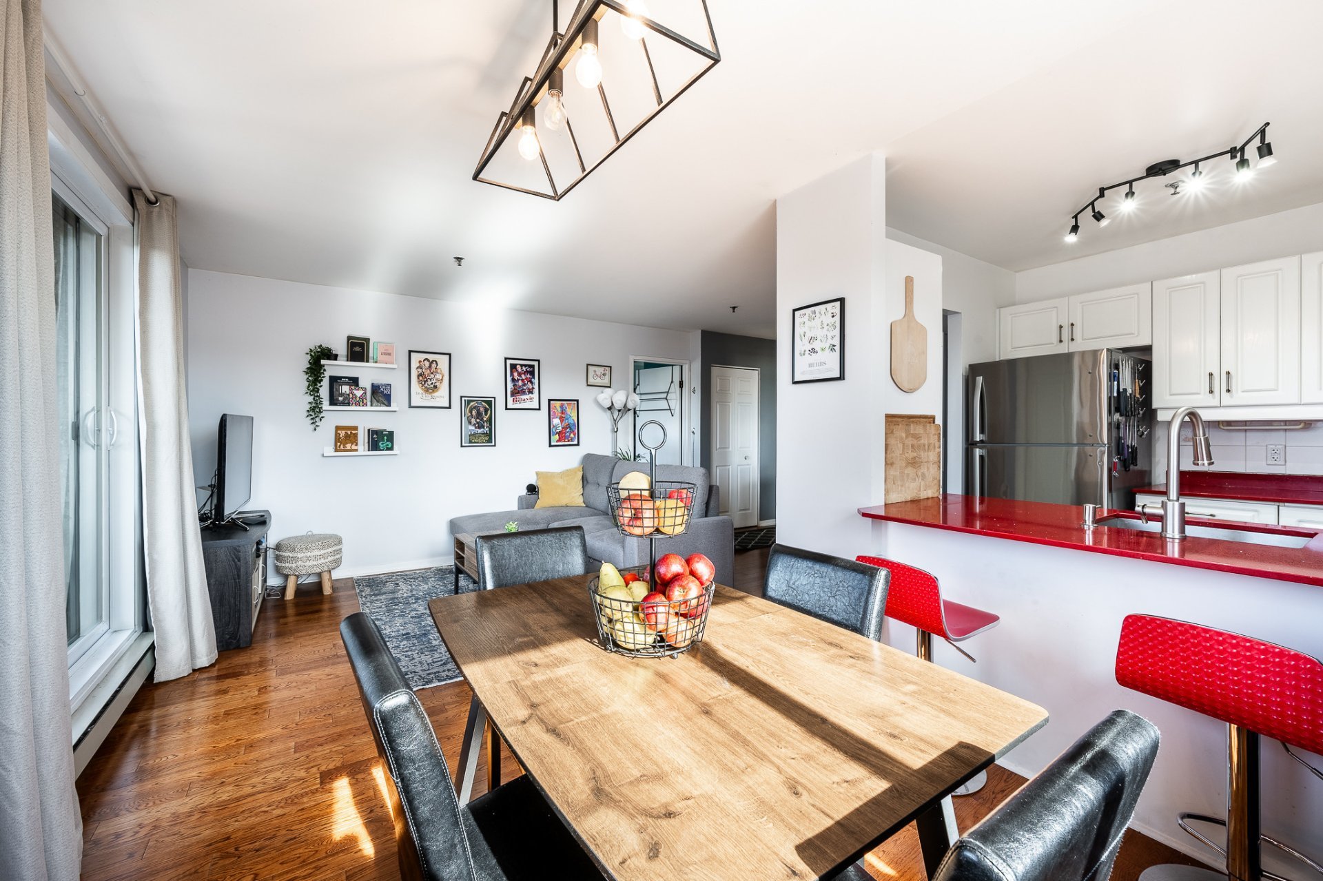 Photo - Salle à manger