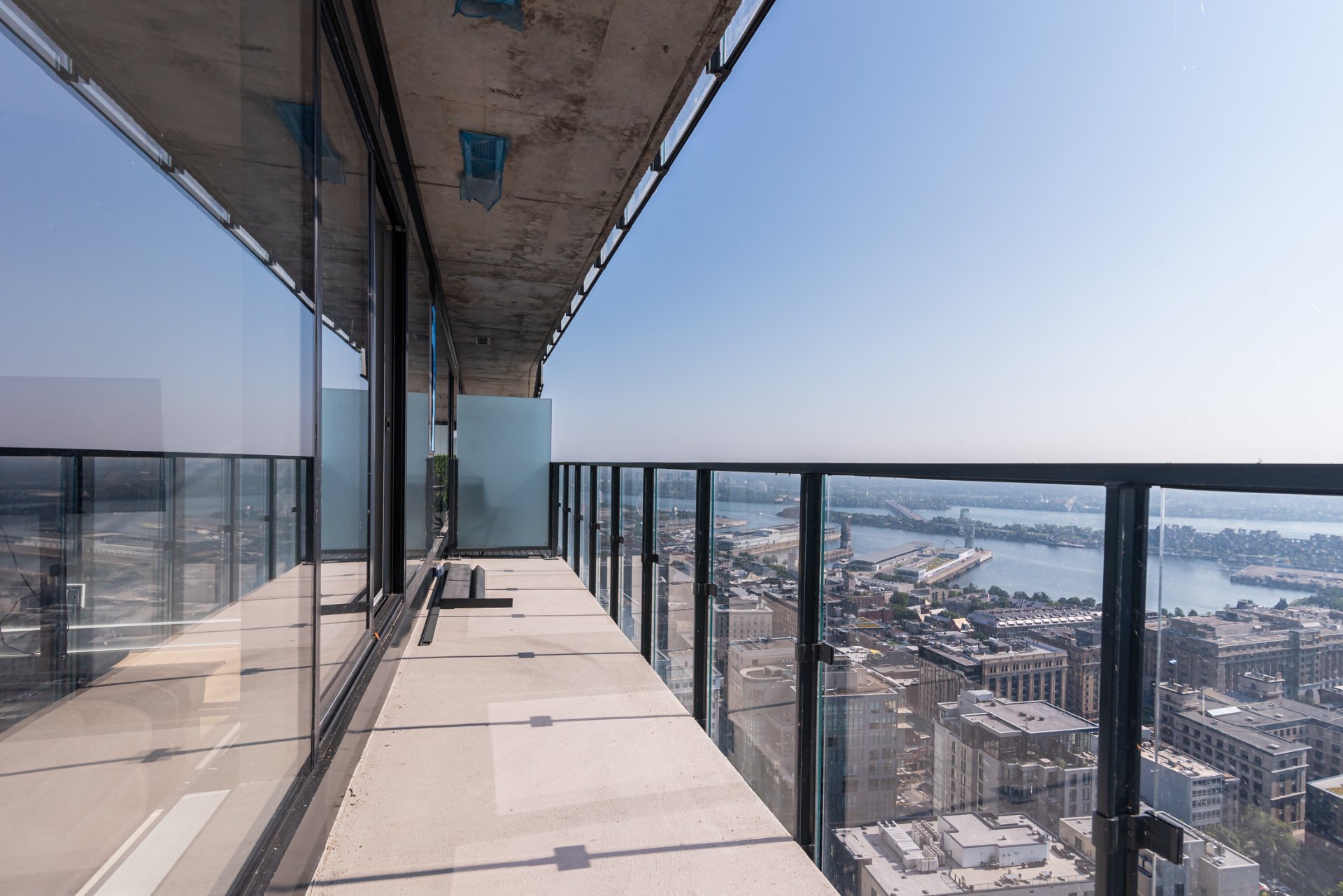 Photo - Balcon