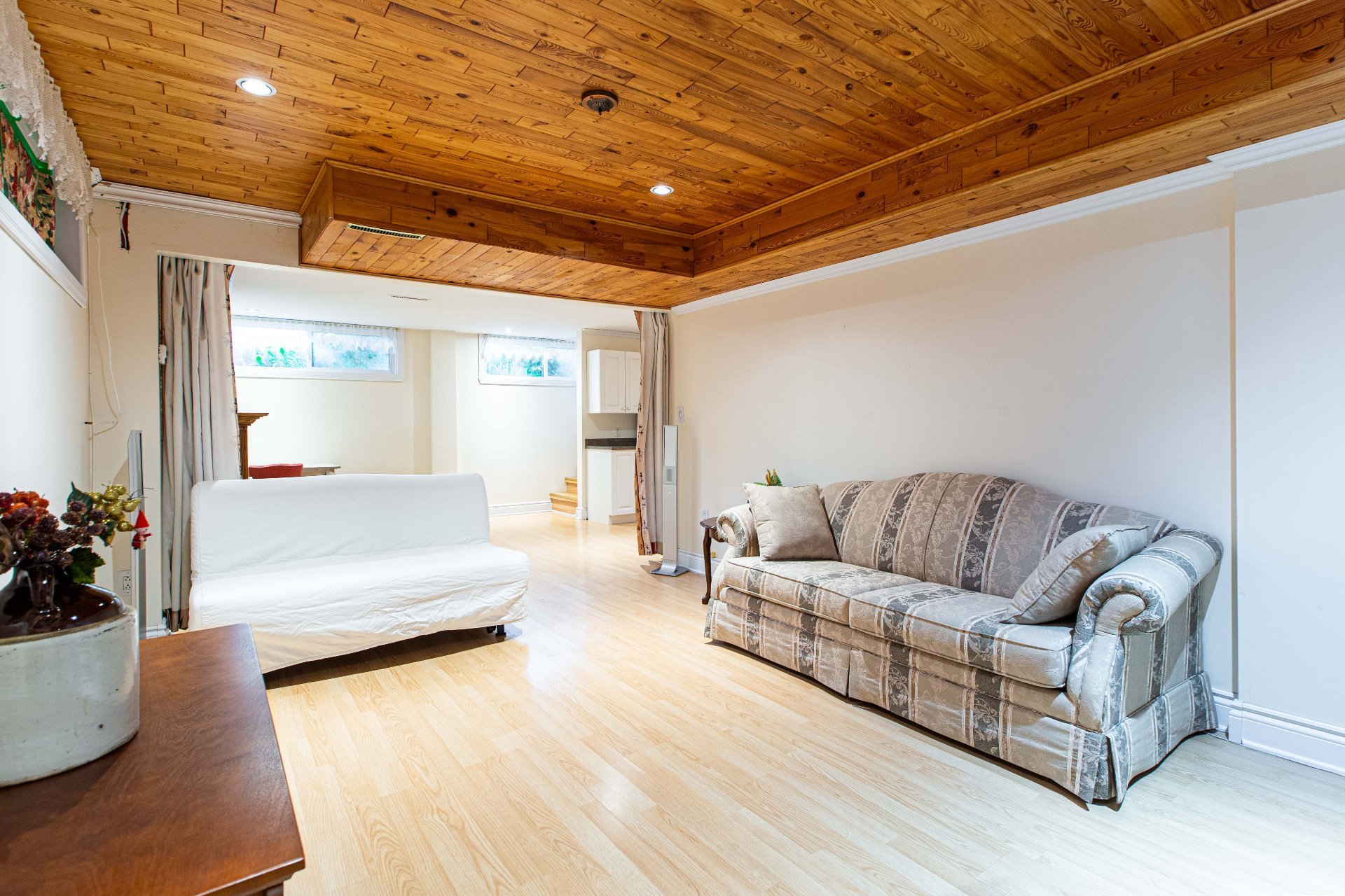 Photo - Family room