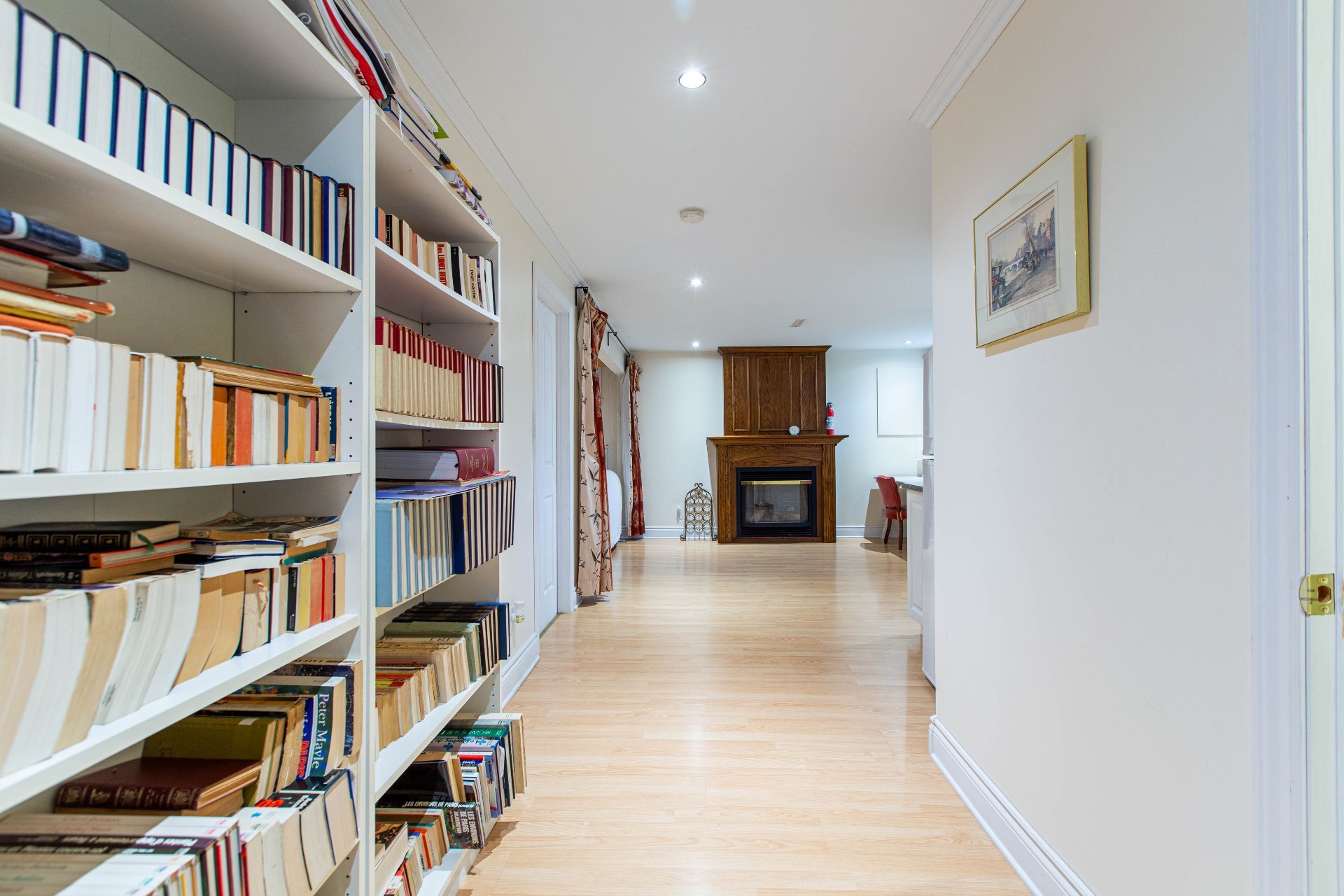 Photo - Interior