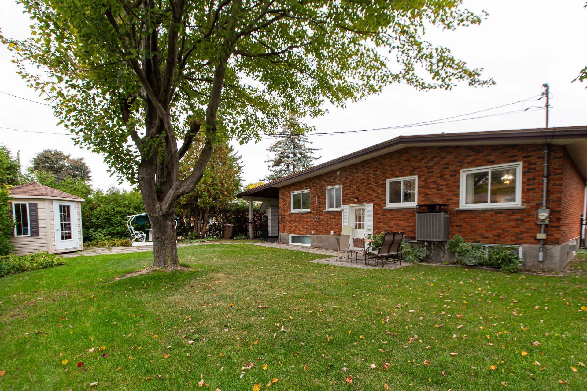 Photo - Exterior