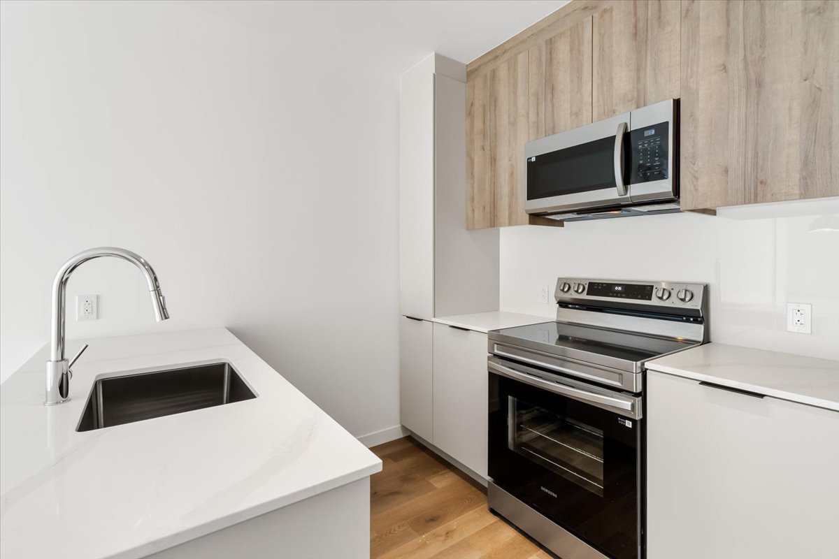 Photo - Kitchen