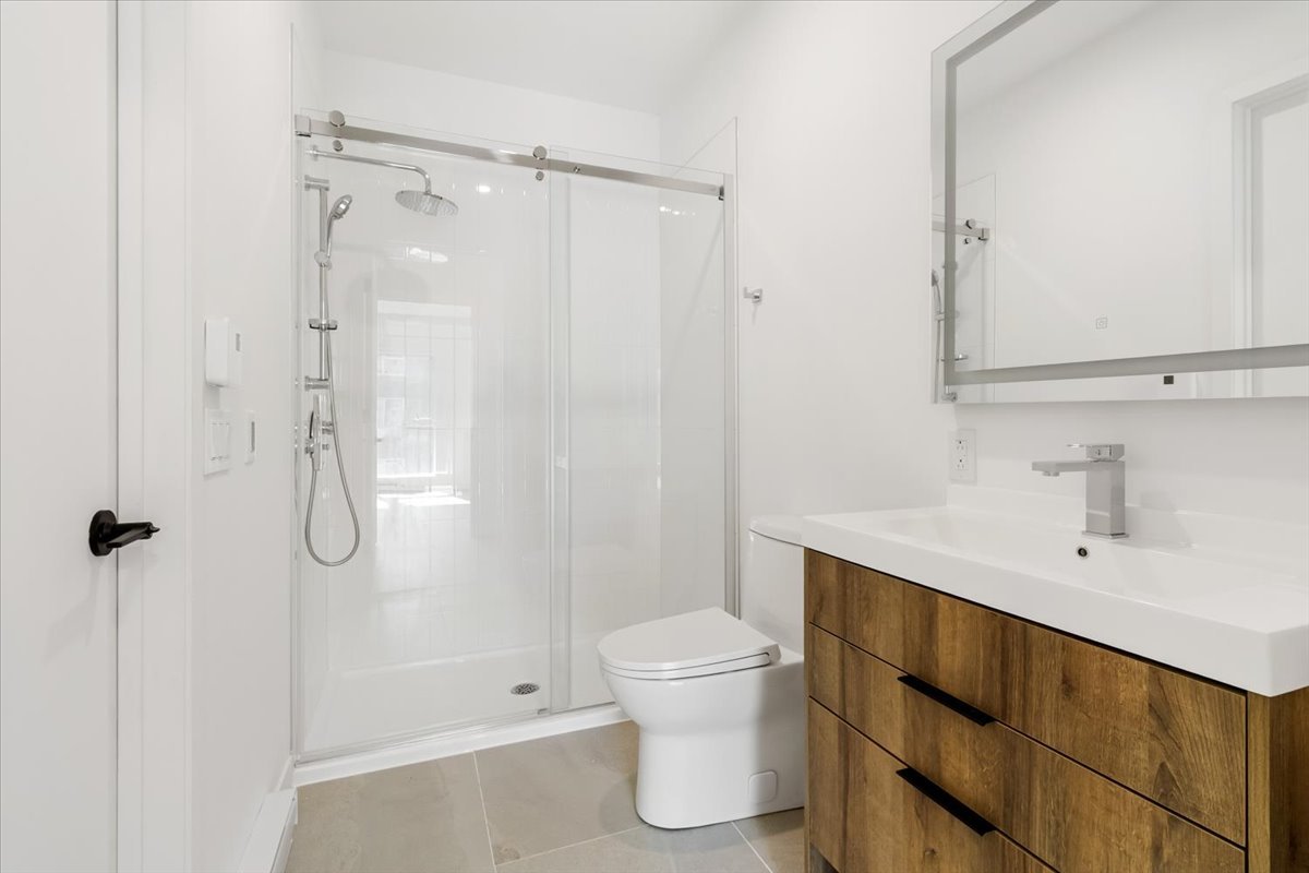 Photo - Bathroom