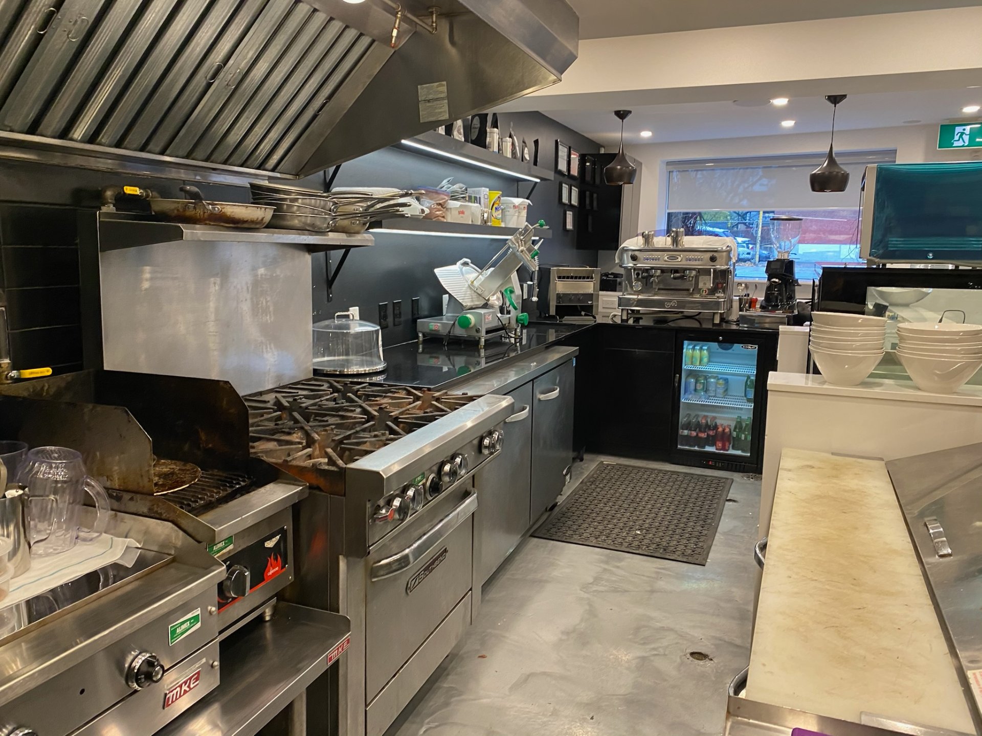 Photo - Kitchen