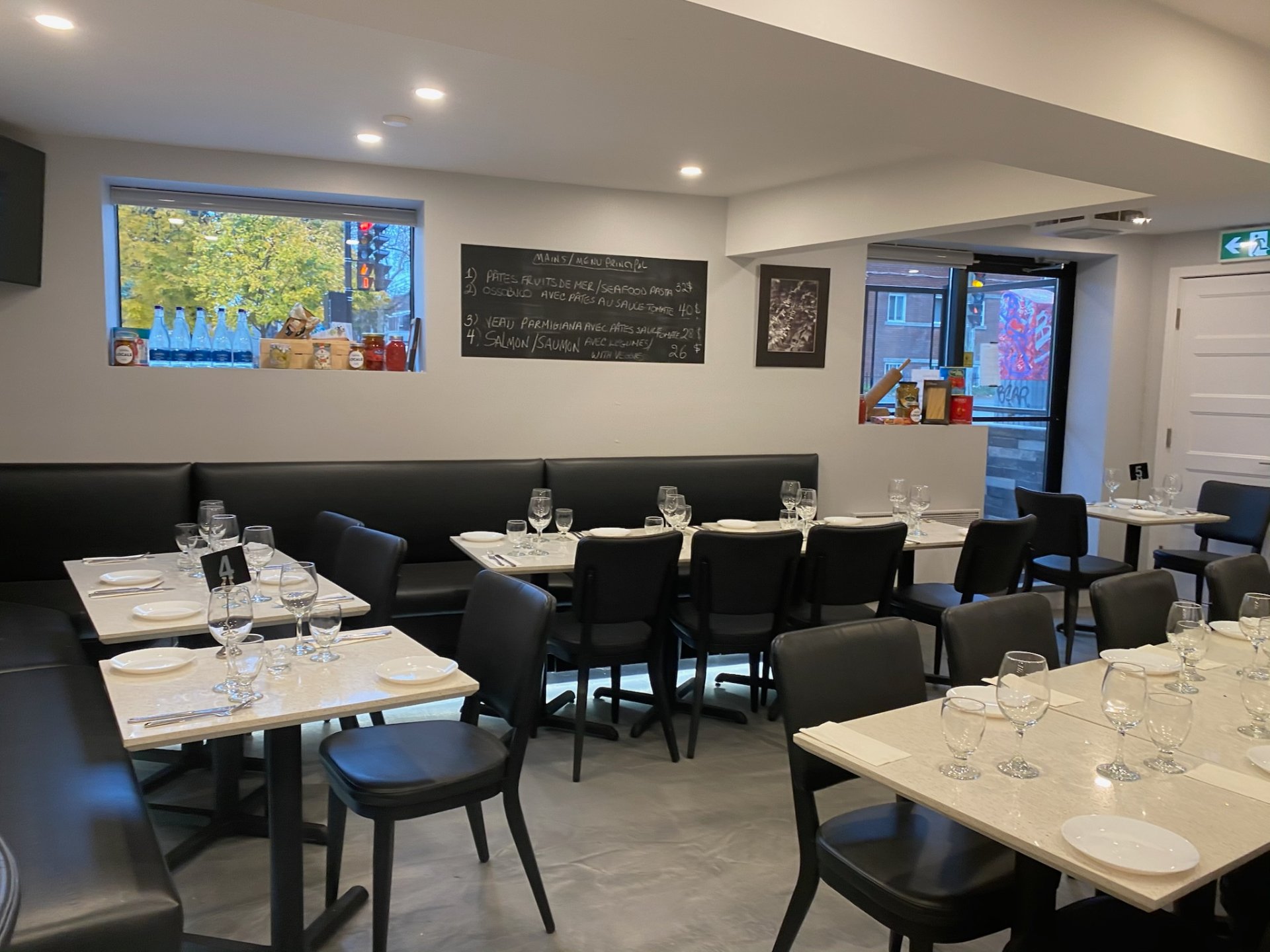 Photo - Dining room