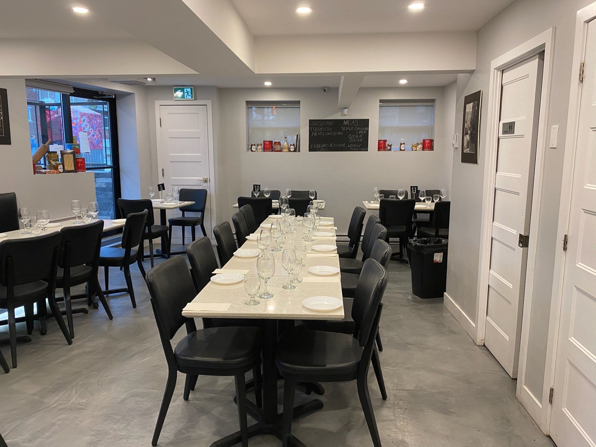 Photo - Dining room